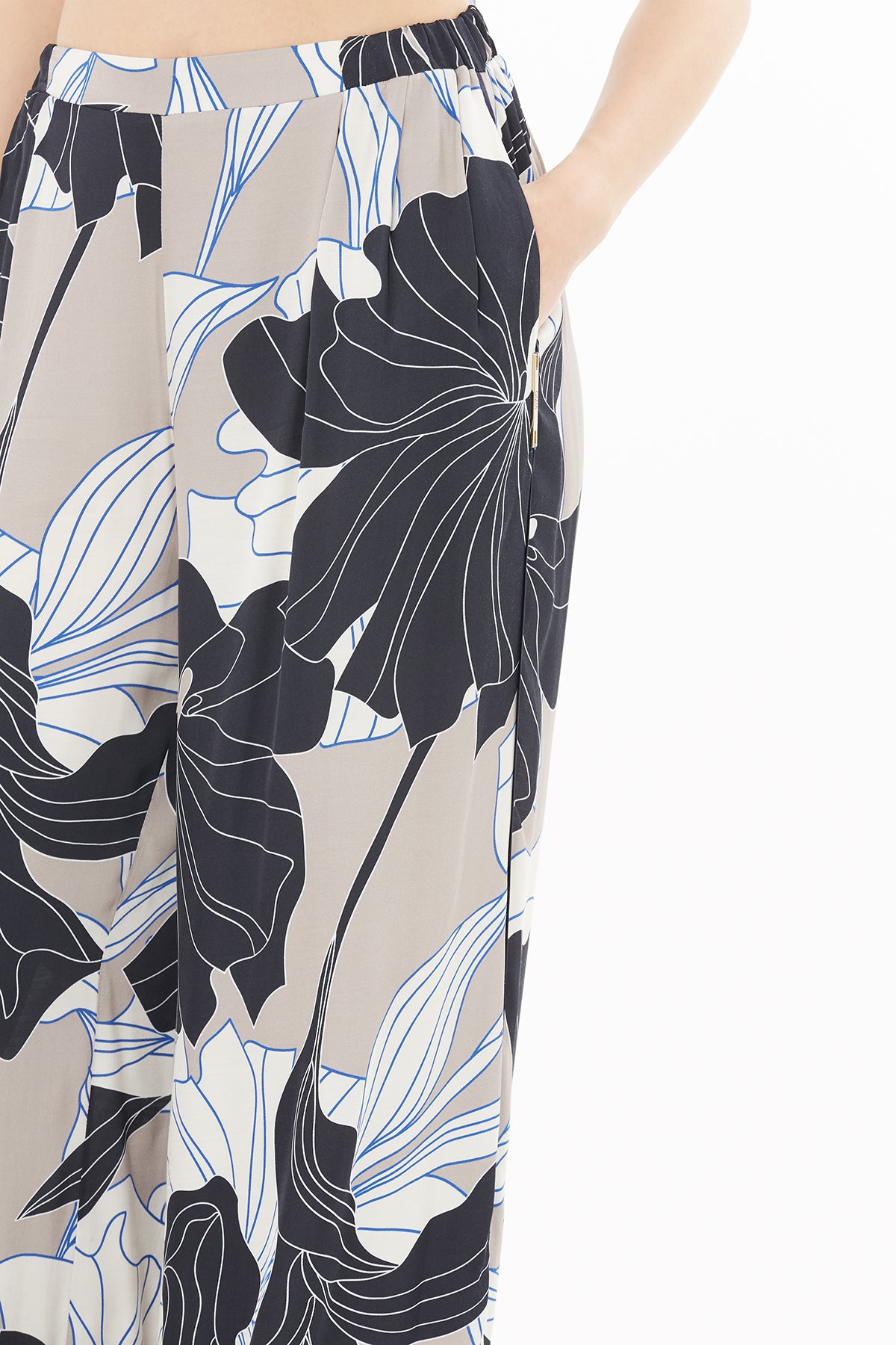 Bol Kesim Desenli Pantolon