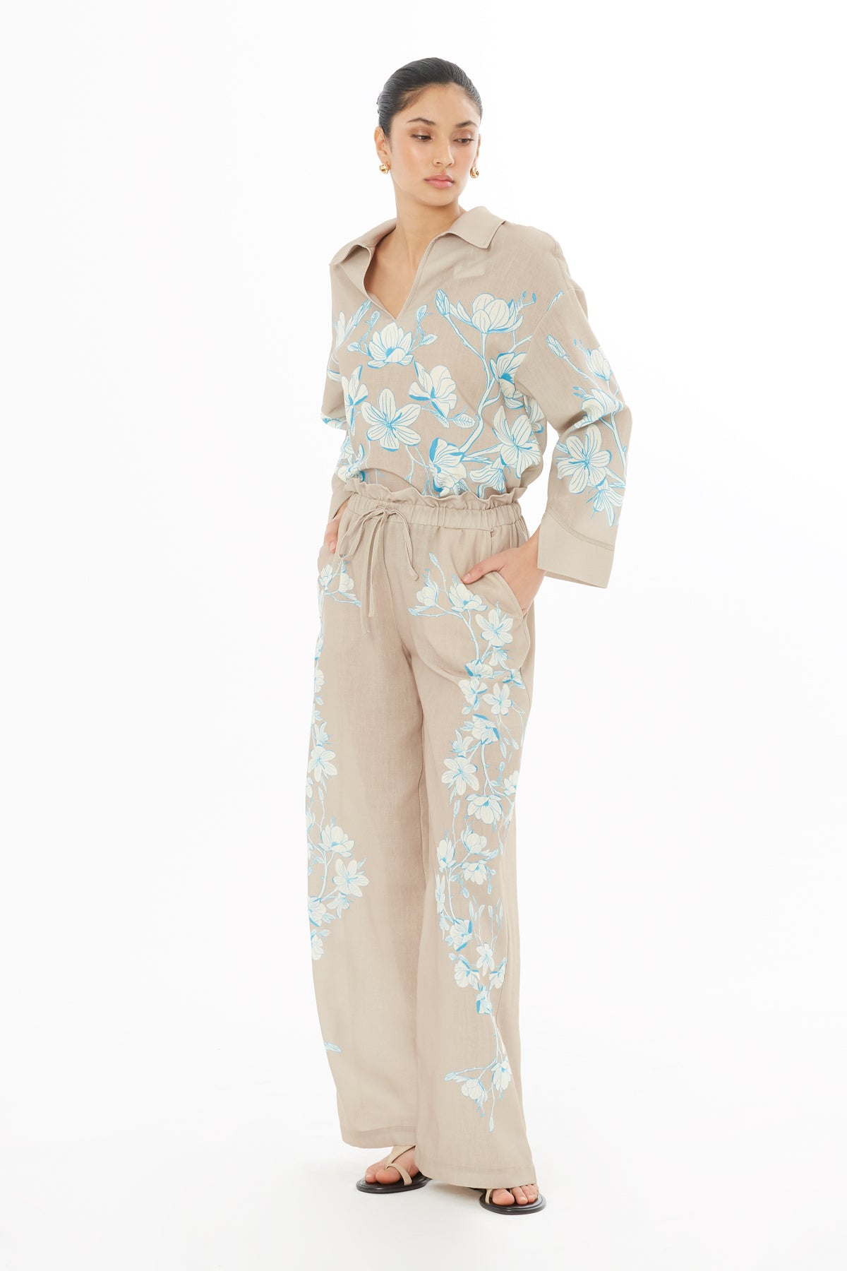 Çiçek Desenli Rahat Kesim Pantolon