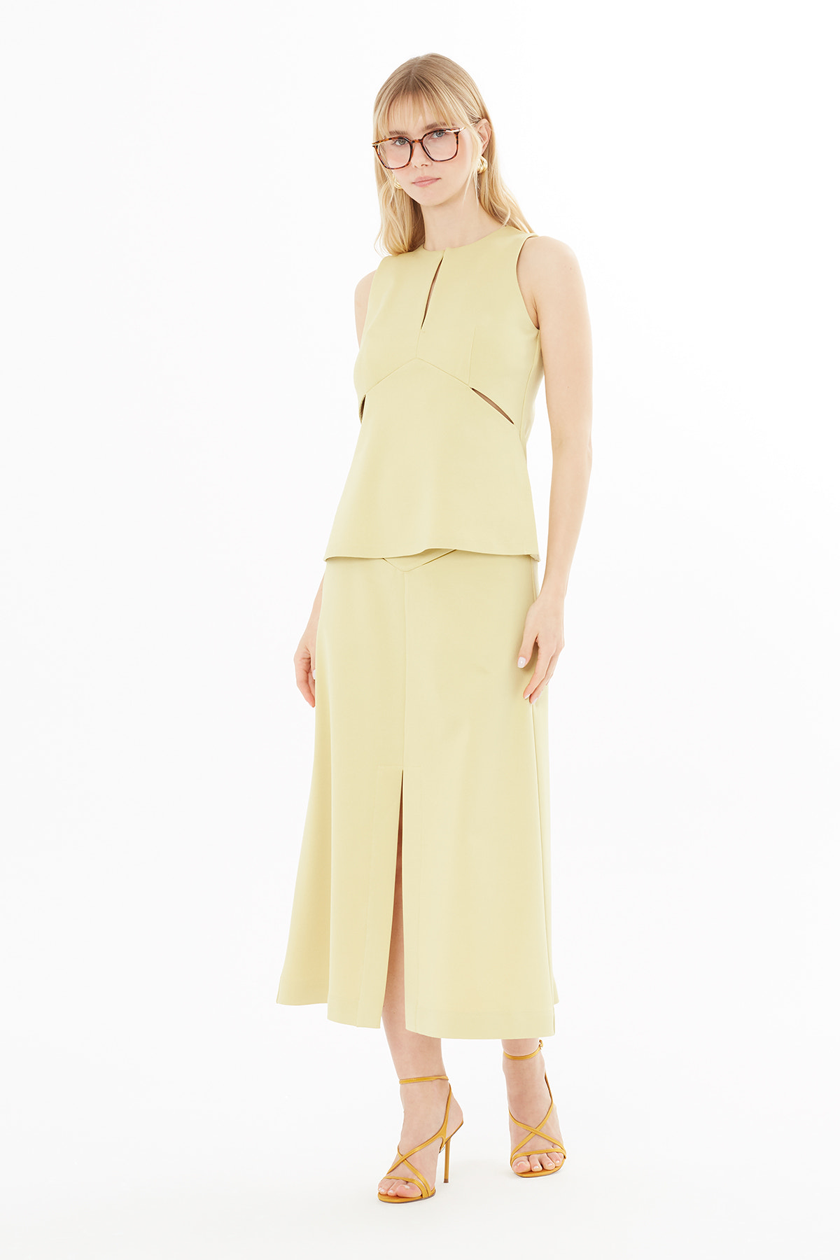 Pencere Detaylı Bluz