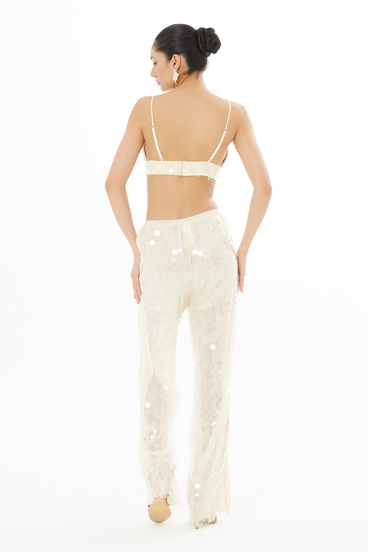 Önden Bağlamalı Payetli Bluz