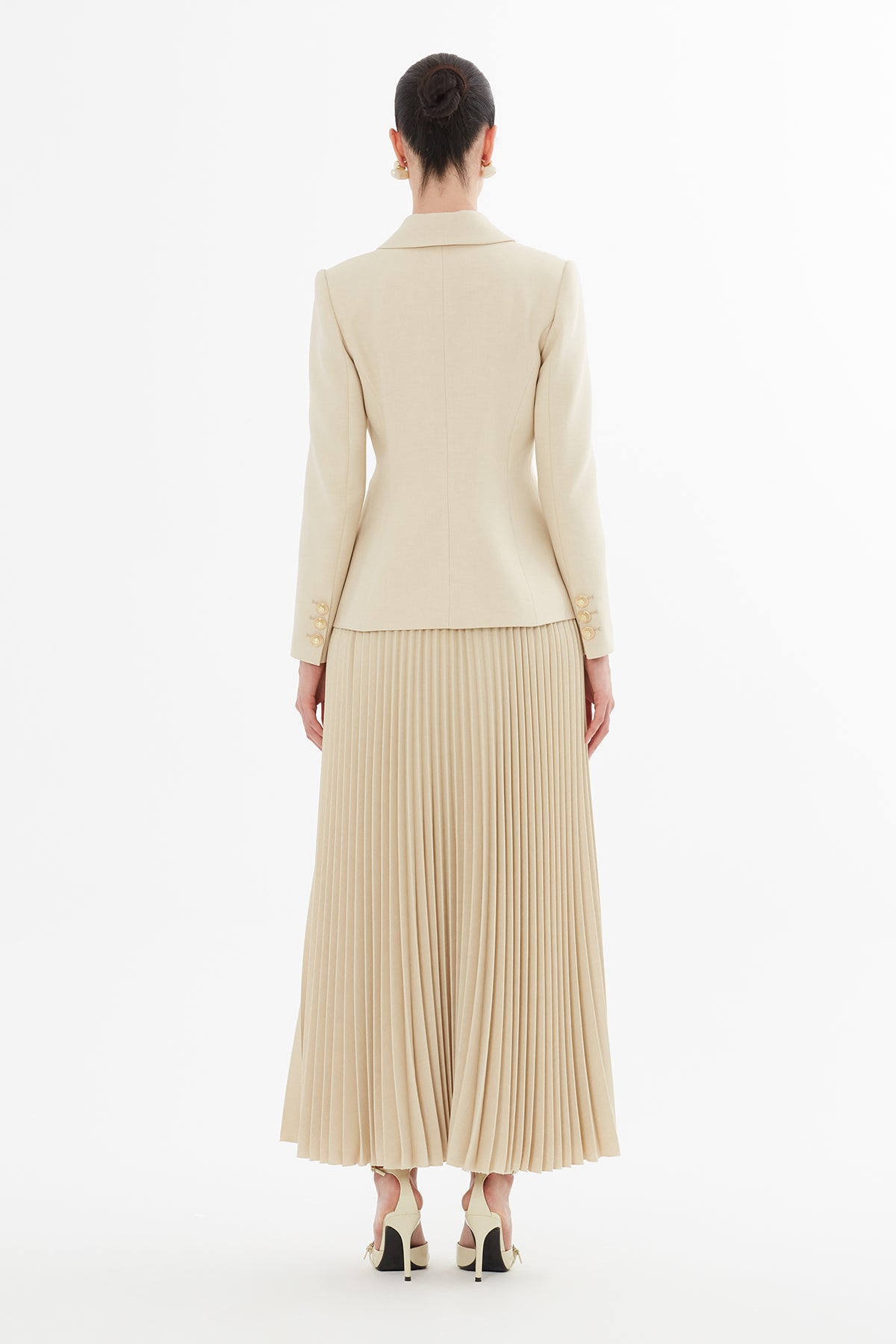 Kruvaze Kapamalı Ceket Ve Pliseli Etek