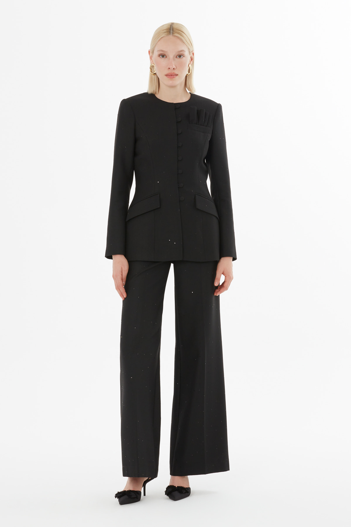 Kruvaze Kapamalı Kemerli Ceket ve Pantolonlu Takım