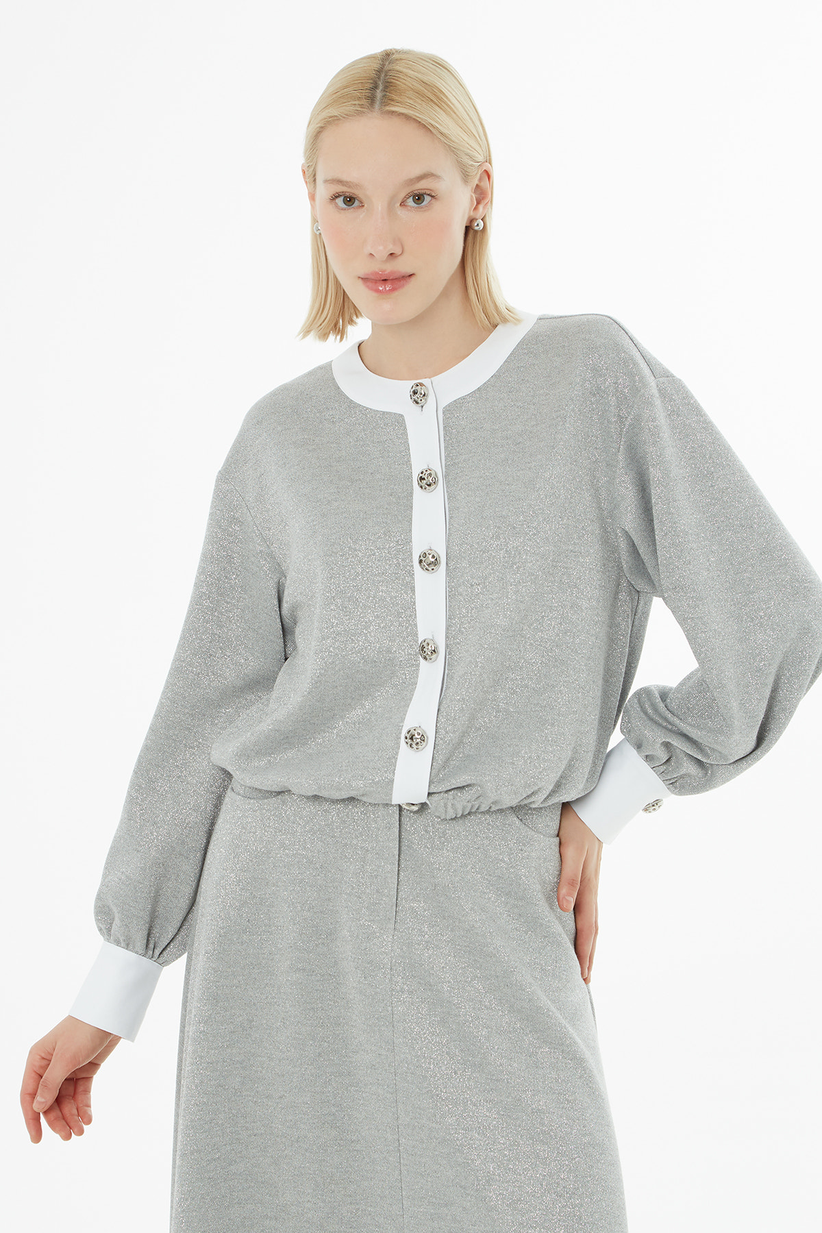 Bisiklet Yaka Ceket Ve Volanlı Midi Boy Etekli Takım