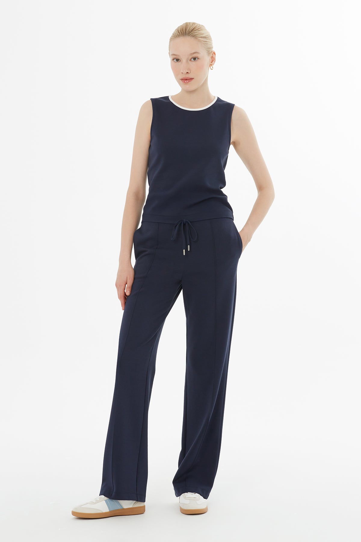 Fermuarlı Triko Yakalı Eşofman Takımı