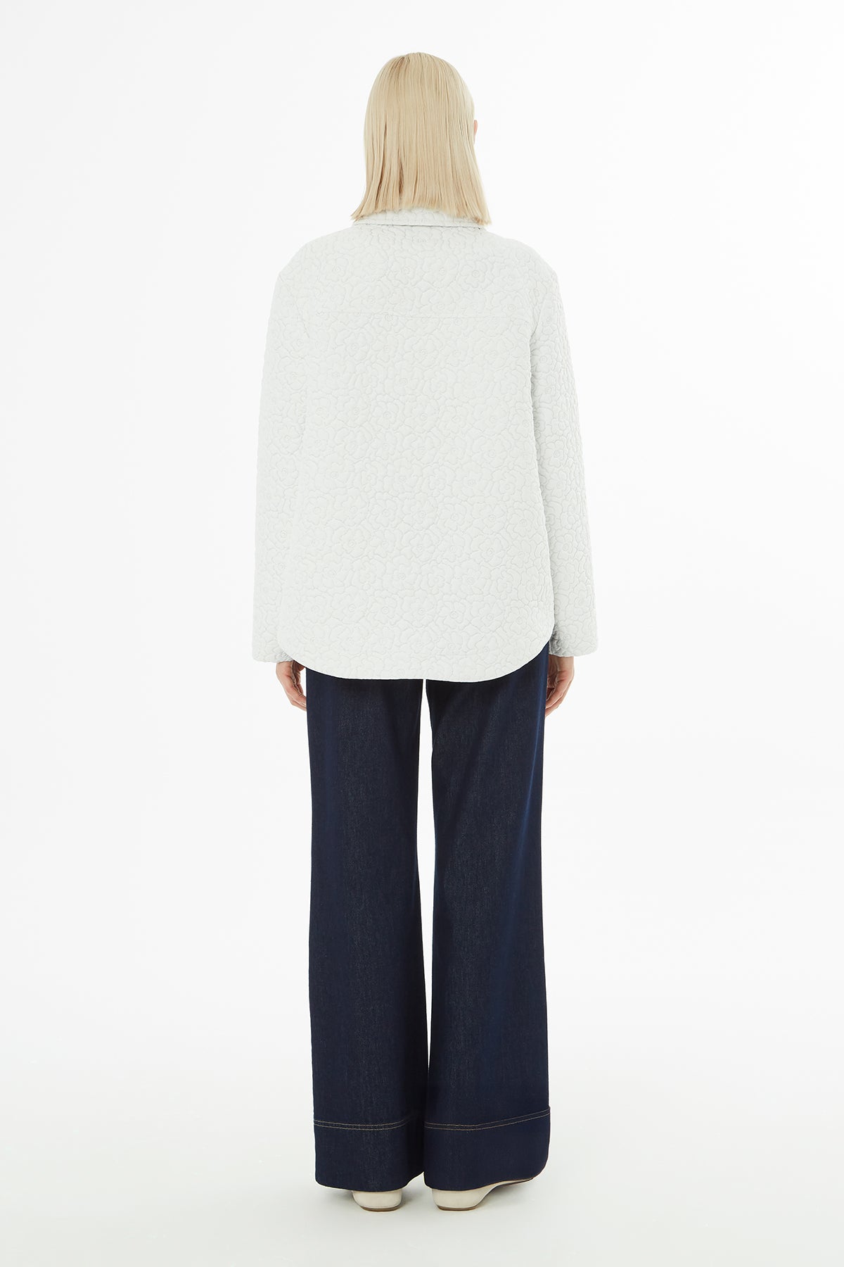 Çiçek Broşlu Fermuarlı Ceket