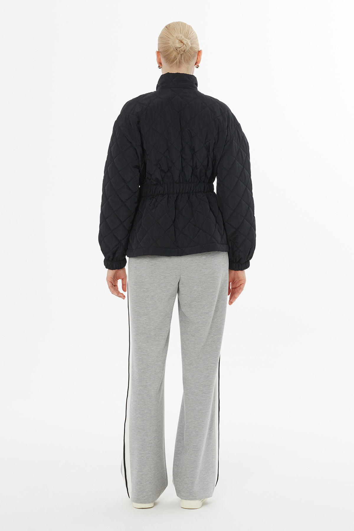 Belden Lastikli Çıtçıt Kapamalı Mont