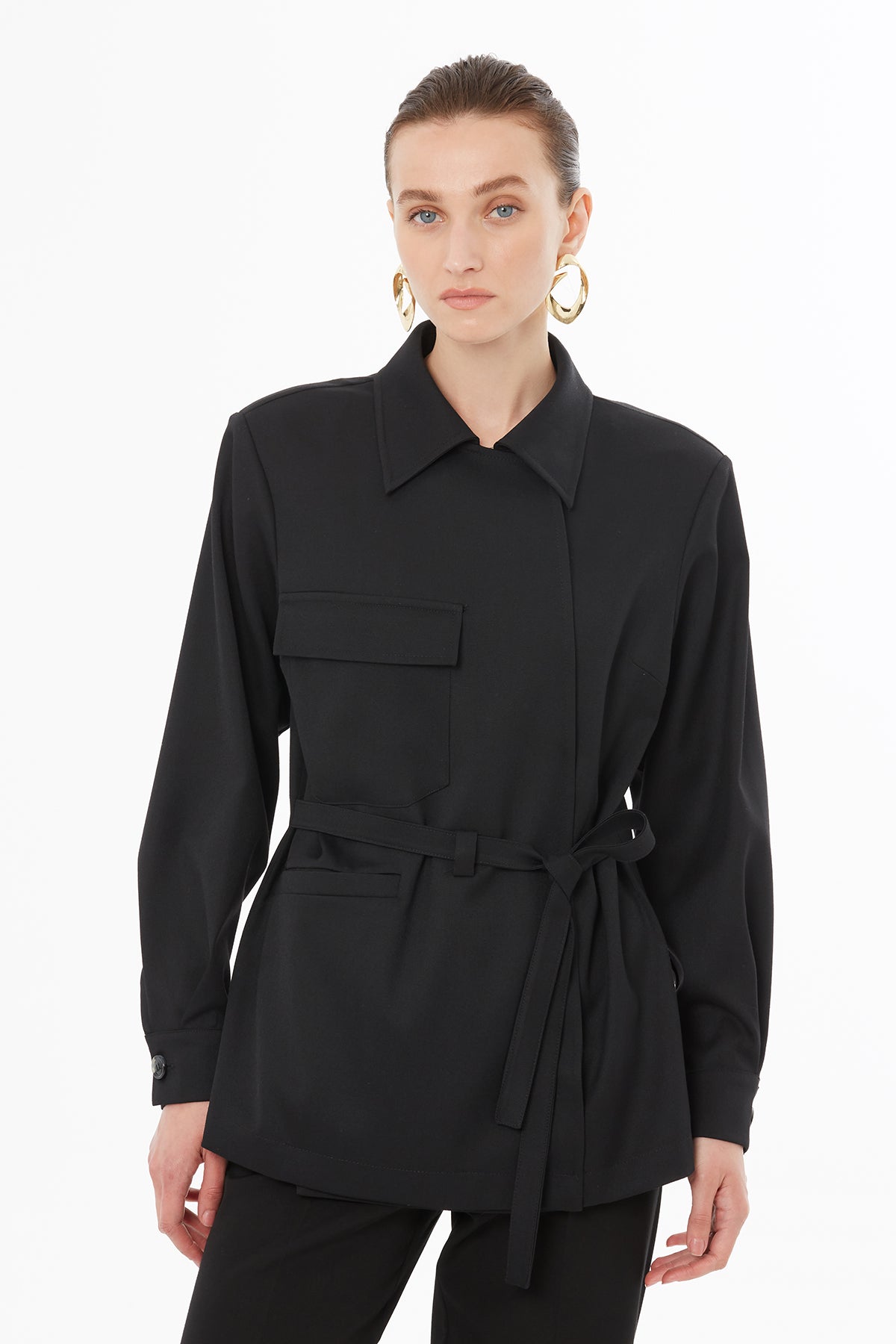 Çıtçıt Kapamalı Kuşak Ve Köprü Detaylı Ceket