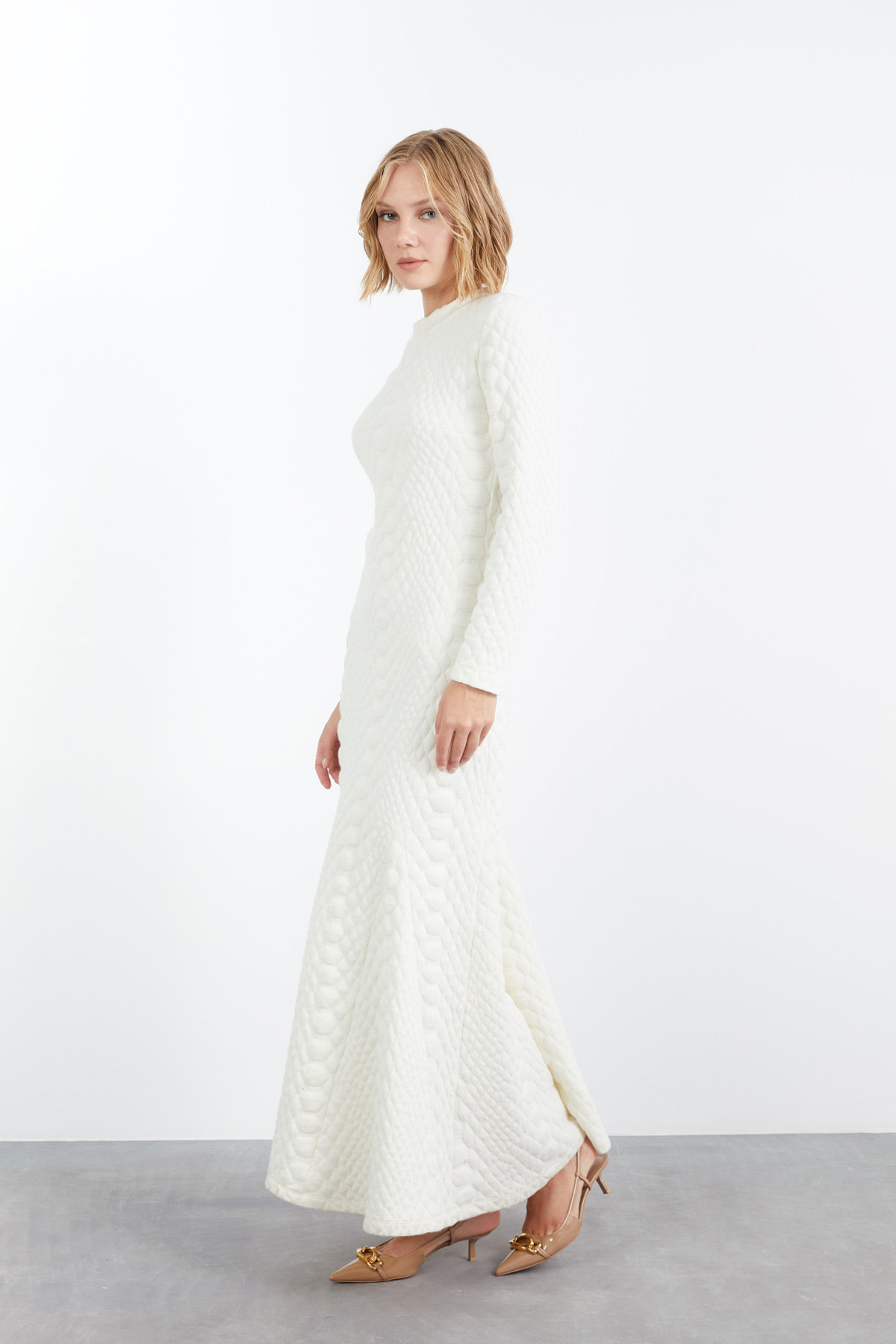 Volan Detaylı Maxi Boy Yılan Desenli Örme Elbise