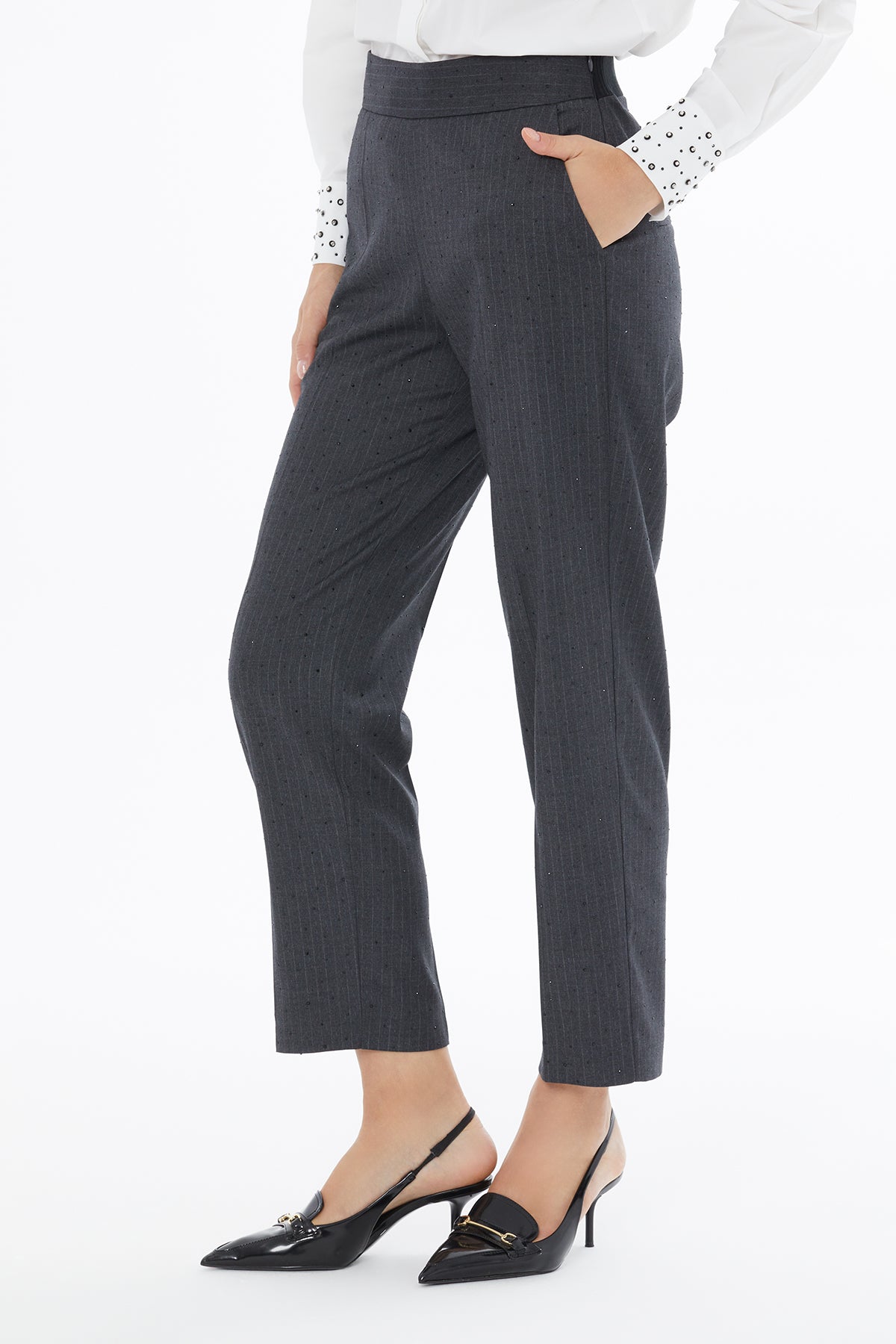 Yandan Gizi Fermuarlı Bilek Boy Taşlı Pantolon