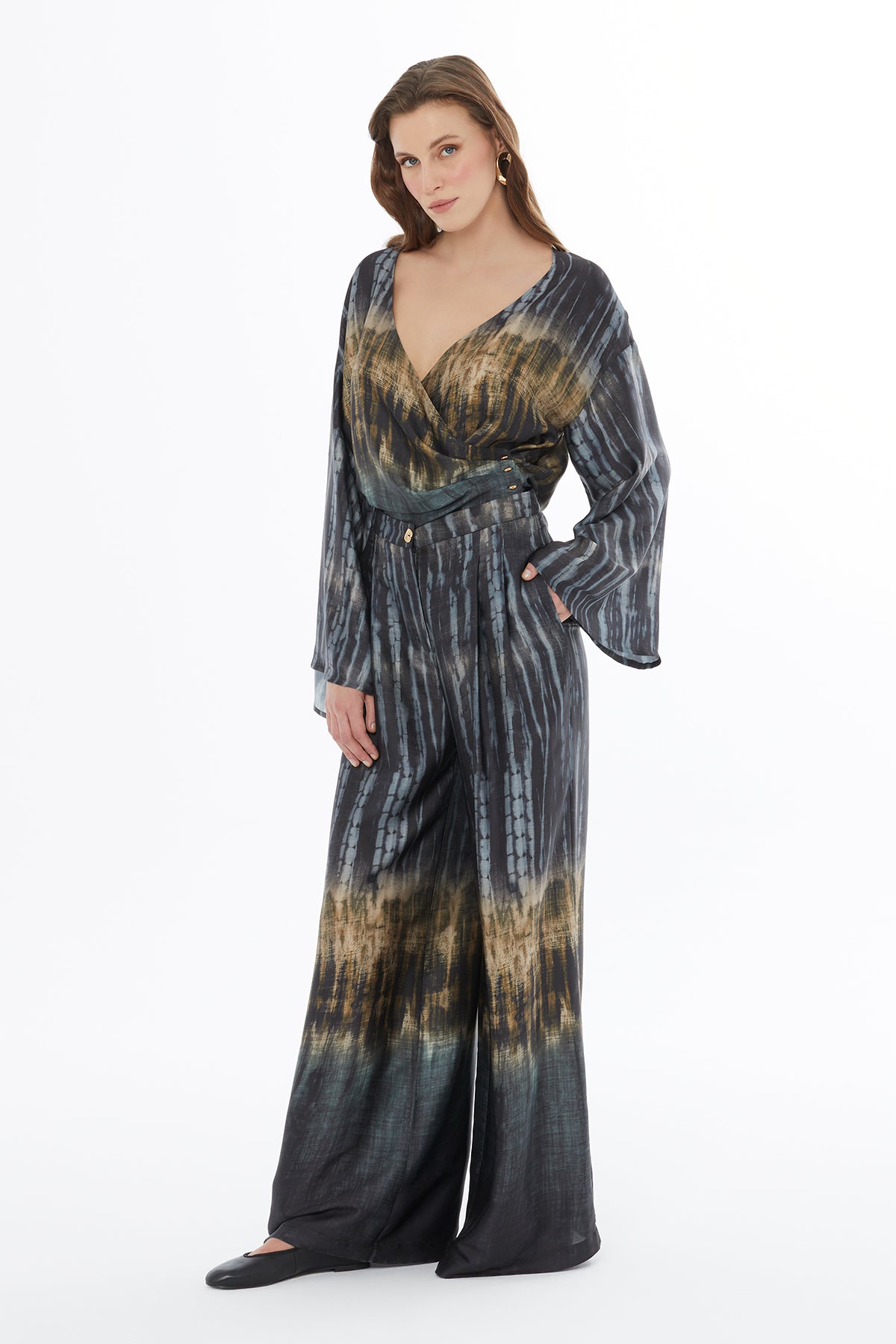 Pili Detaylı Cepli Desenli Rahat Kesim Pantolon