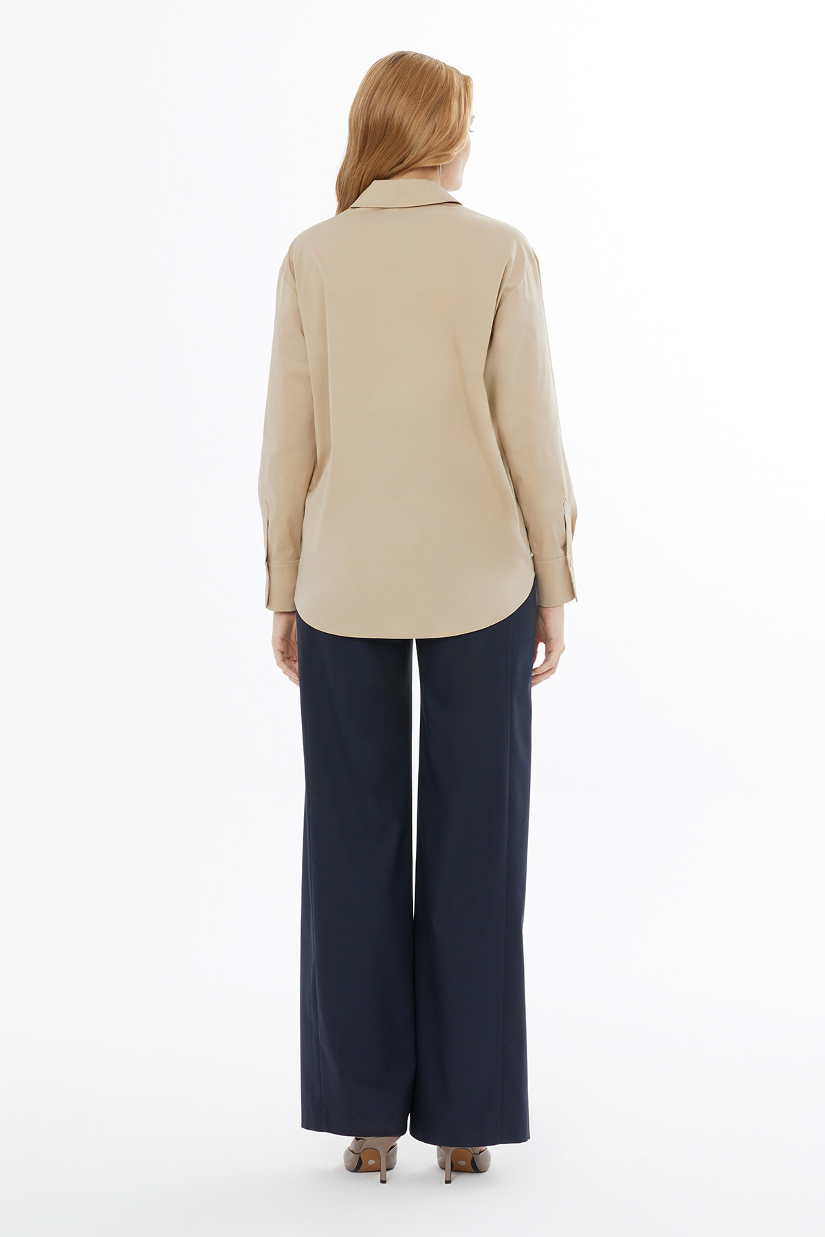 Gömlek Yakalı Boncuk İşlemeli Gömlek