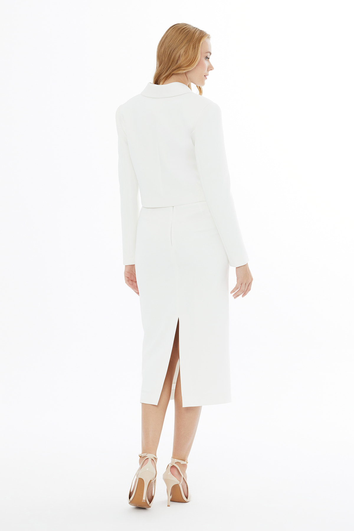 Arkadan Yırtmaçlı Önü Bocuk İşleme Detaylı Etek