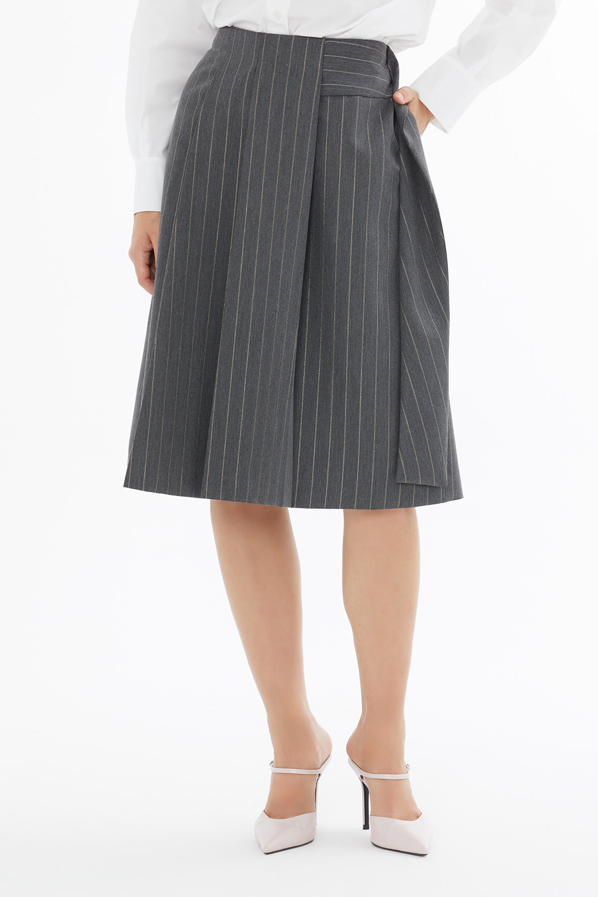 Yandan Fermuar Kapamalı Pileli Etek