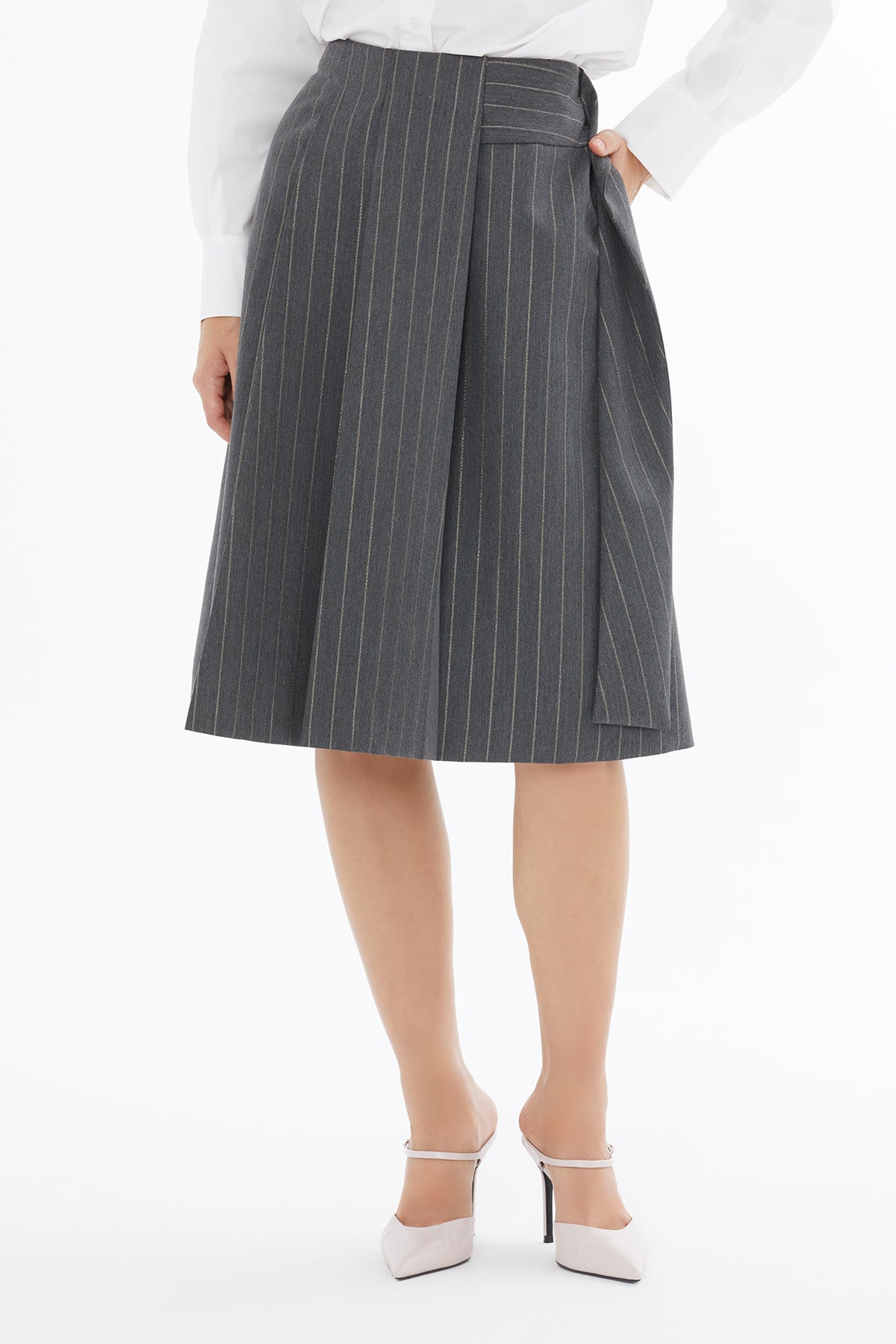 Yandan Fermuar Kapamalı Pileli Etek