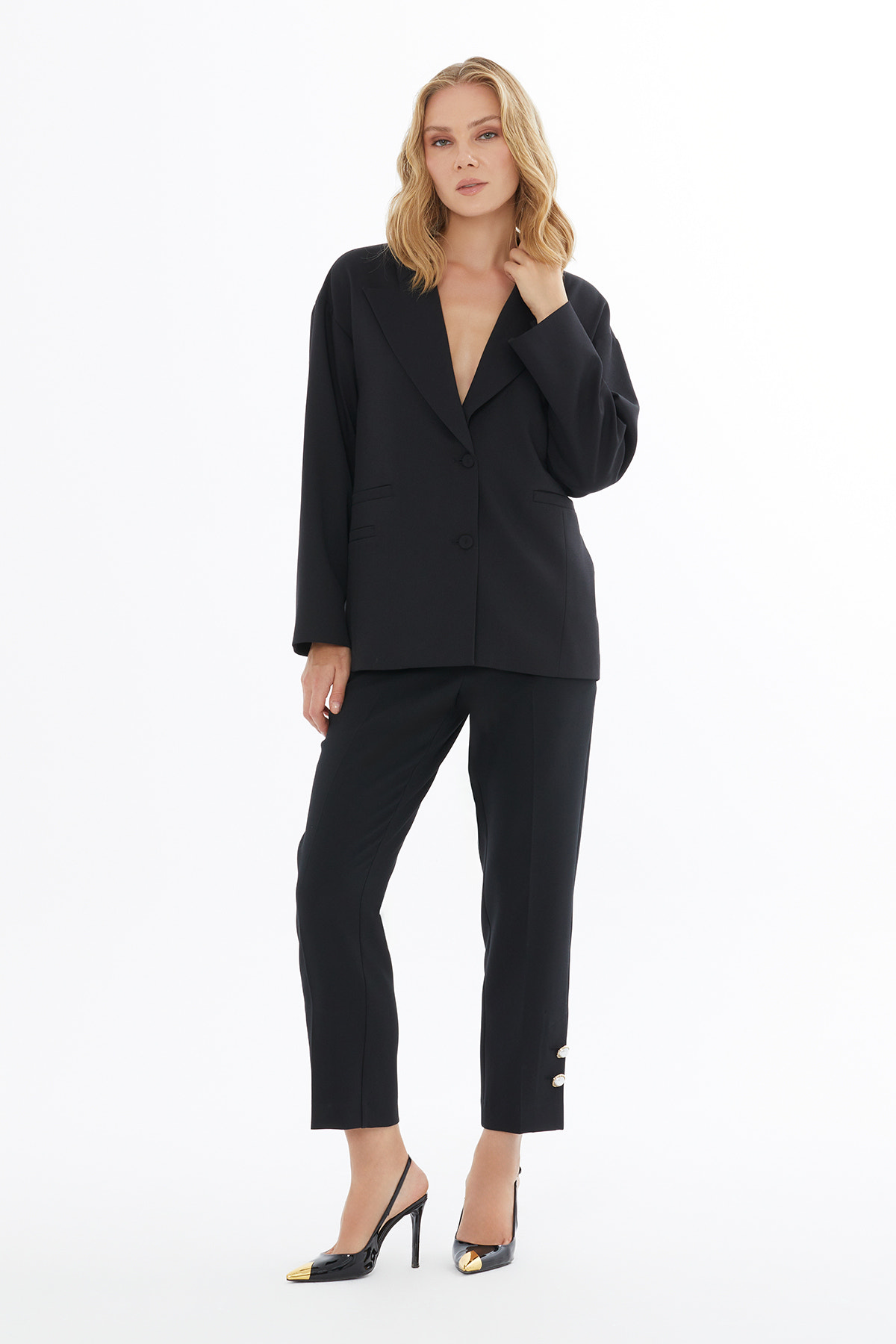 Fileto Cep Detaylı Mono Kapamalı Ceket