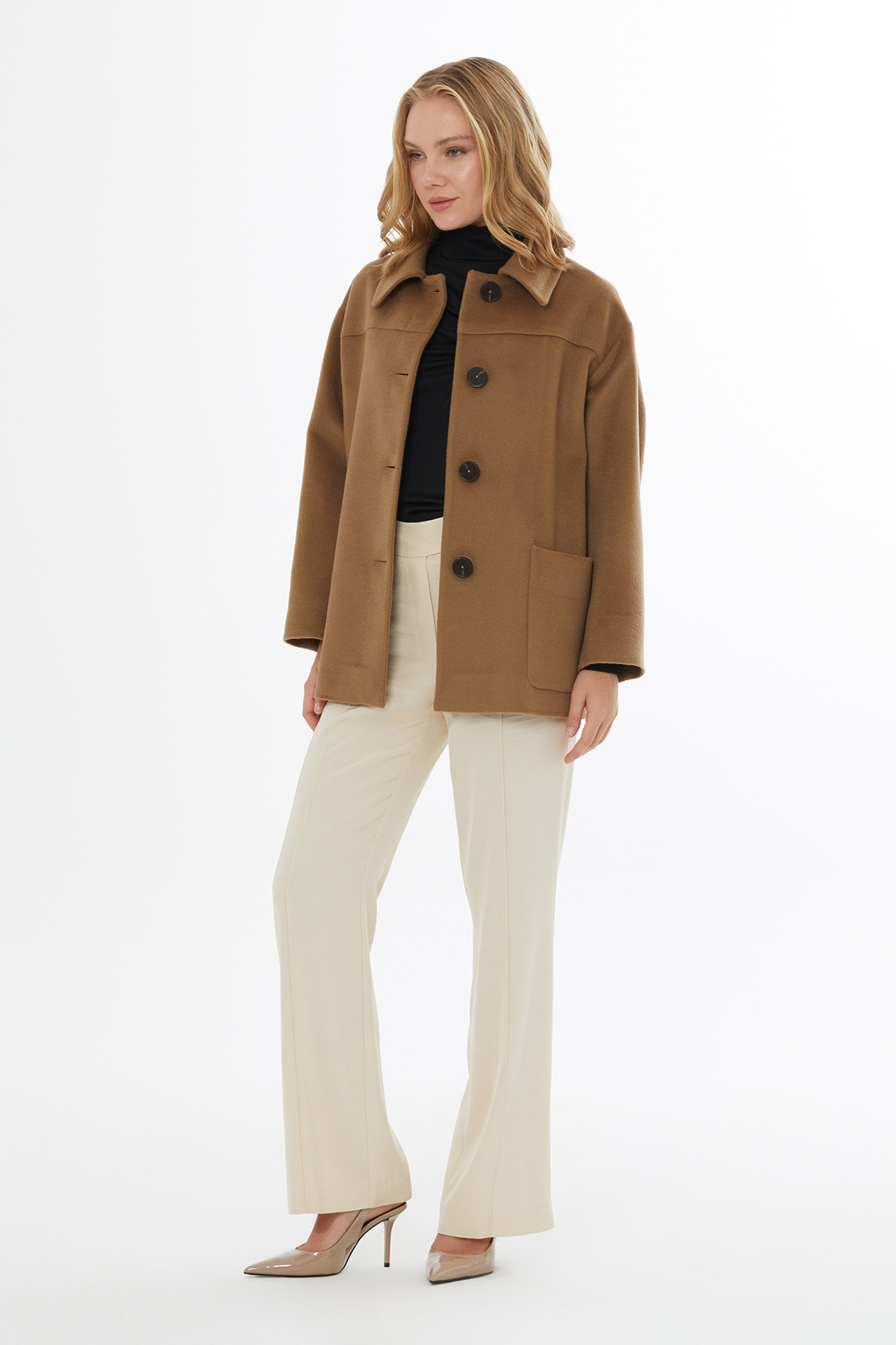 Gömlek Yaka Aplike Cepli Ceket