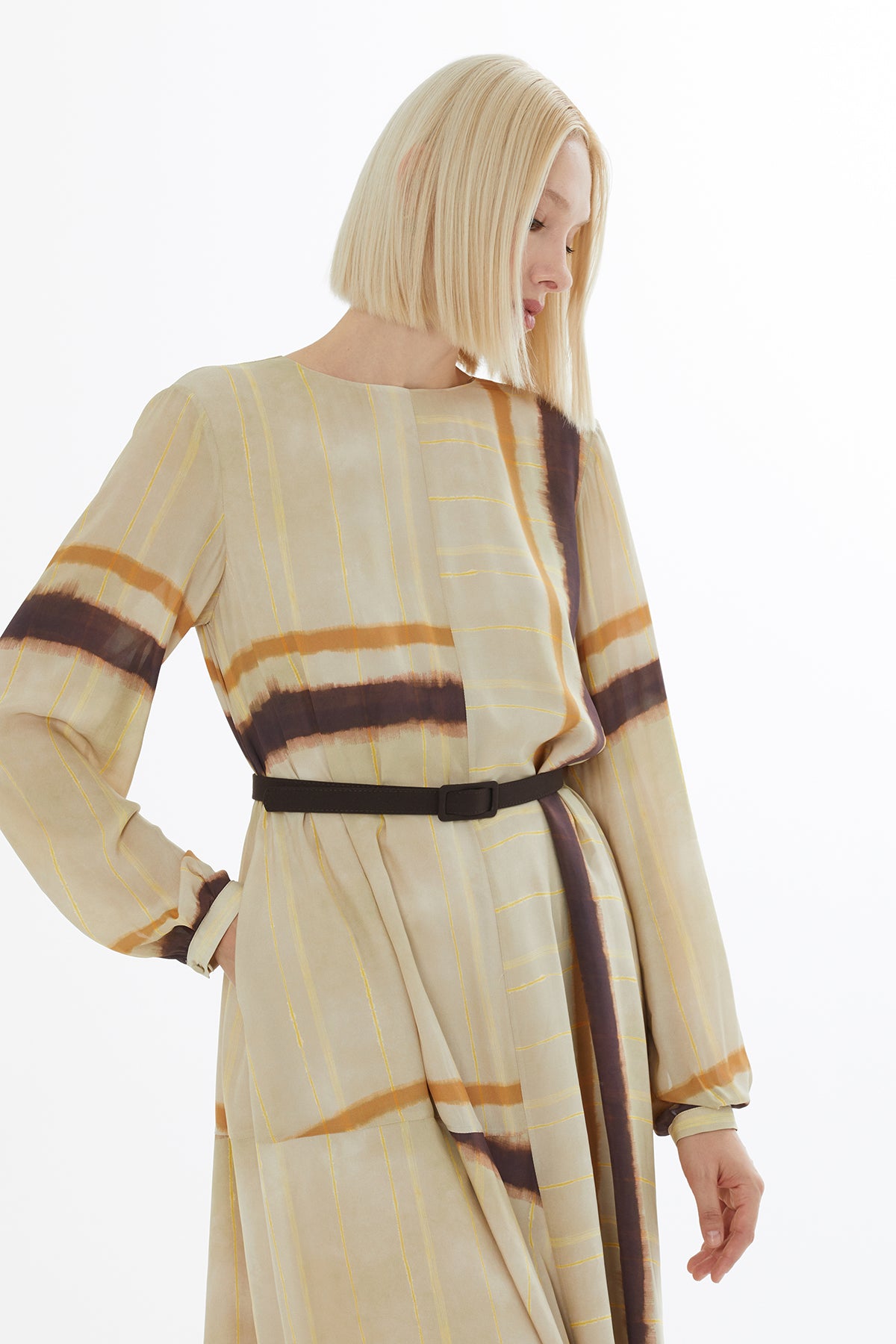 Yuvarlak Yaka Fermuar Kapamalı Elbise