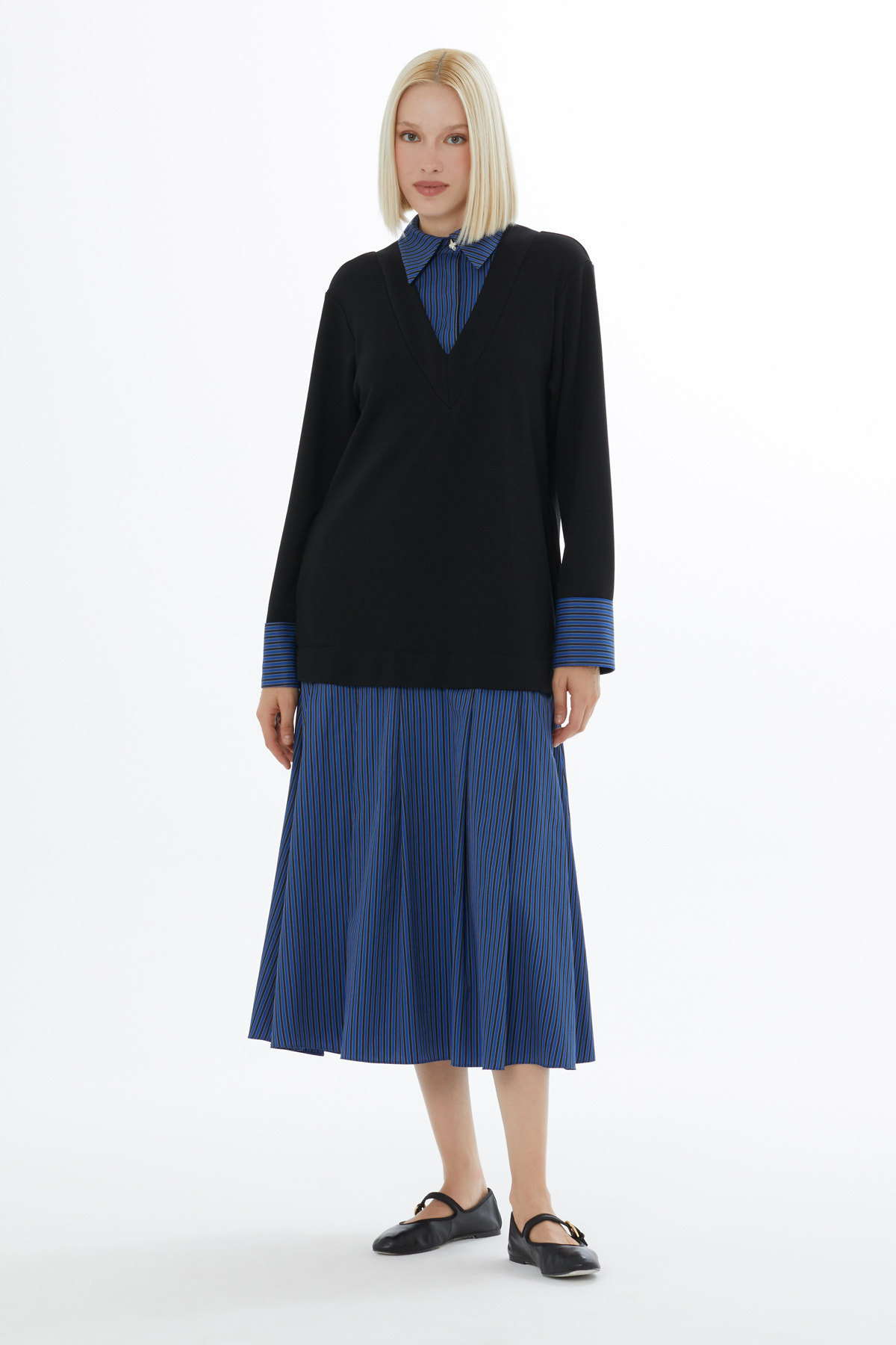 Uzun Kollu Yakalı Gömlek Detaylı Uzun Elbise