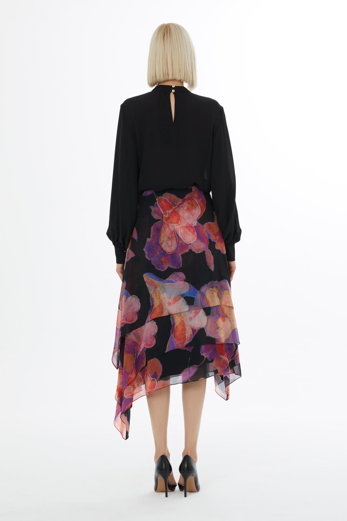 Kontrast Renkli Büyük Çiçek Desenli Asimetrik Kesim Etek