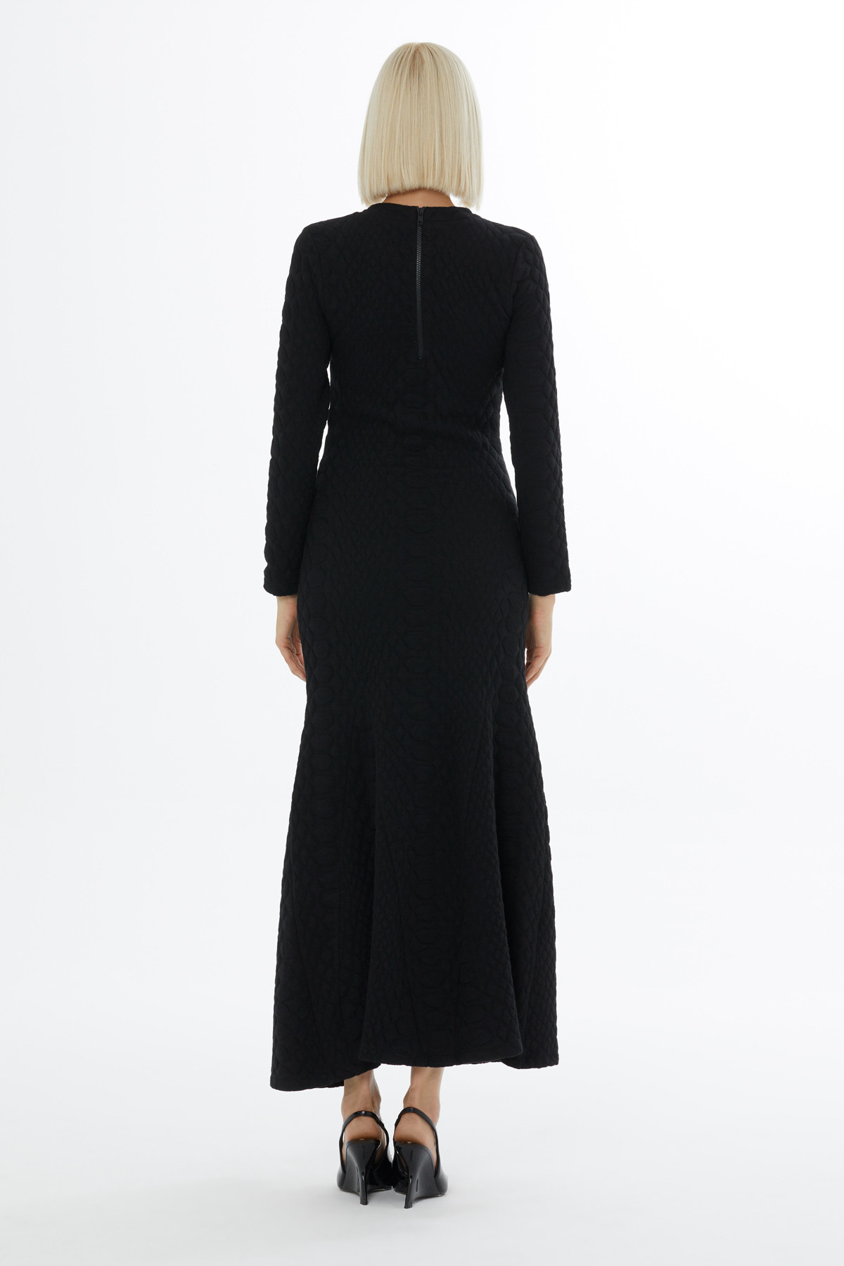 Volan Detaylı Maxi Boy Yılan Desenli Örme Elbise