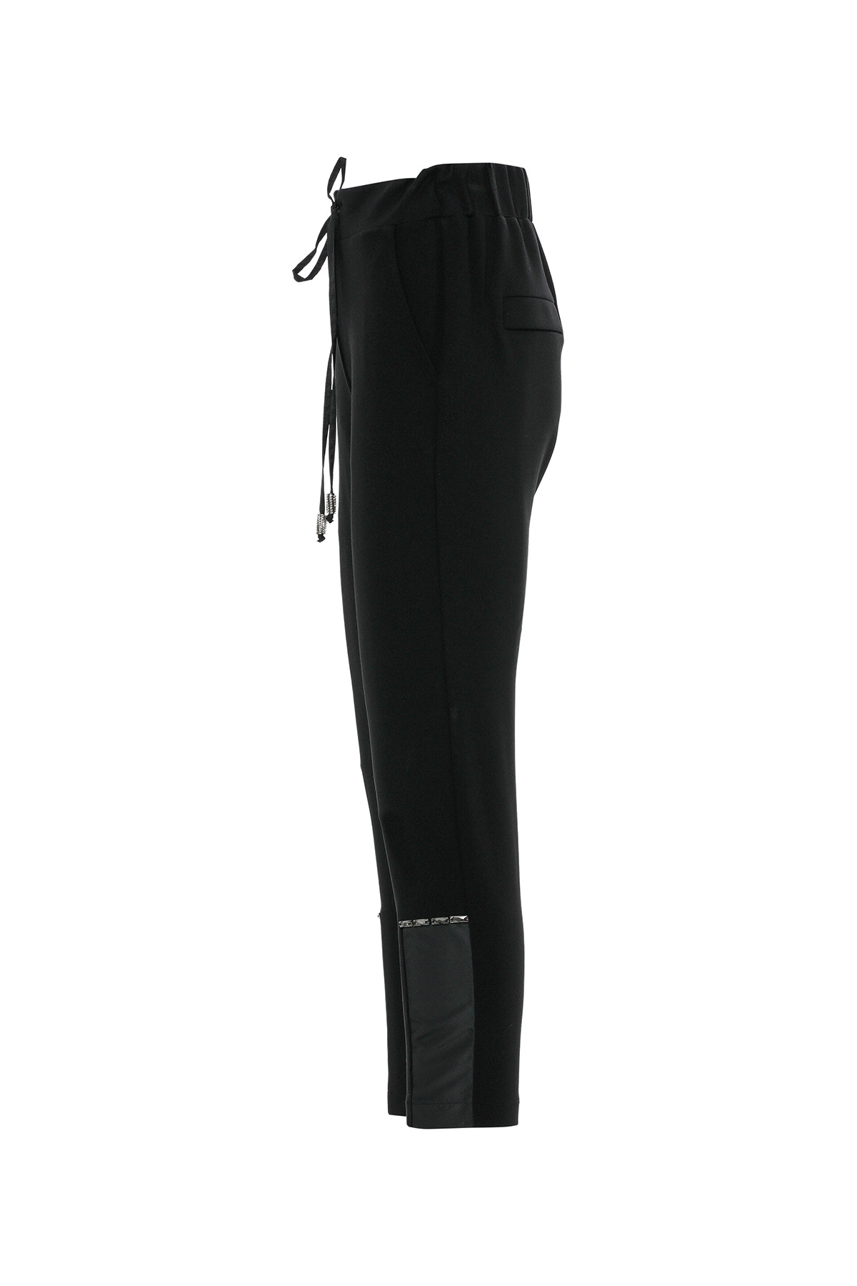 Arka Beli Lastikli Bağ Ucu Taşlı Siyah Eşofman Altı