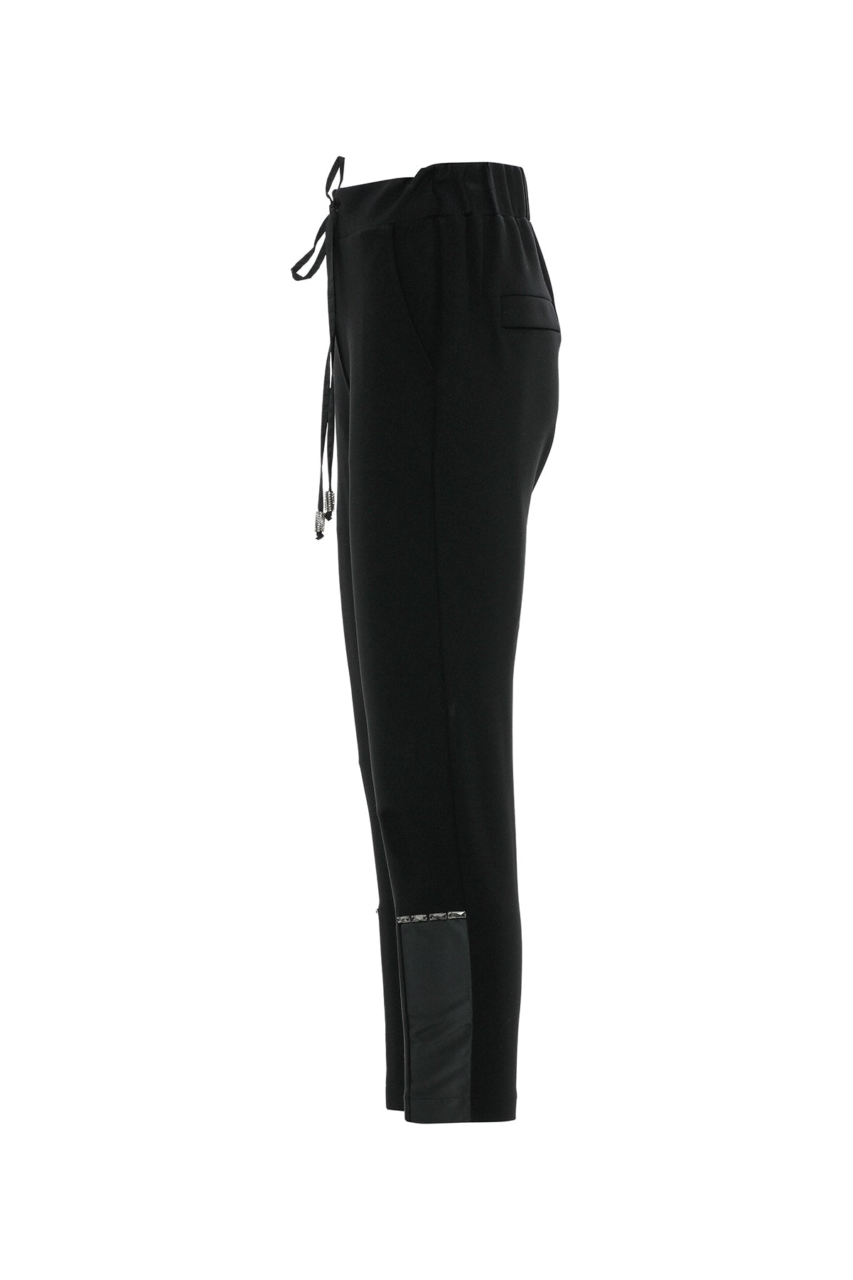 Arka Beli Lastikli Bağ Ucu Taşlı Siyah Eşofman Altı