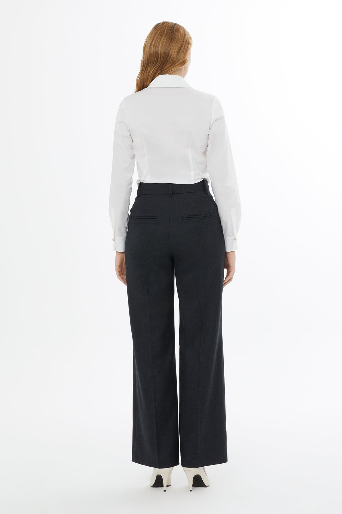 Fermuarlı Ve Agraf Kapamalı Bol Kesim Pantolon