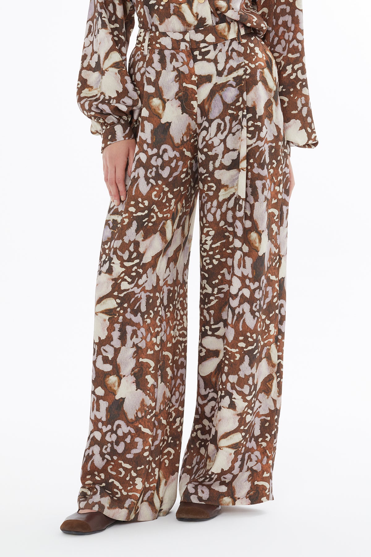 Ön Orta Fermuar Ve Agraf Kapamalı Bol Kadın Pantolon