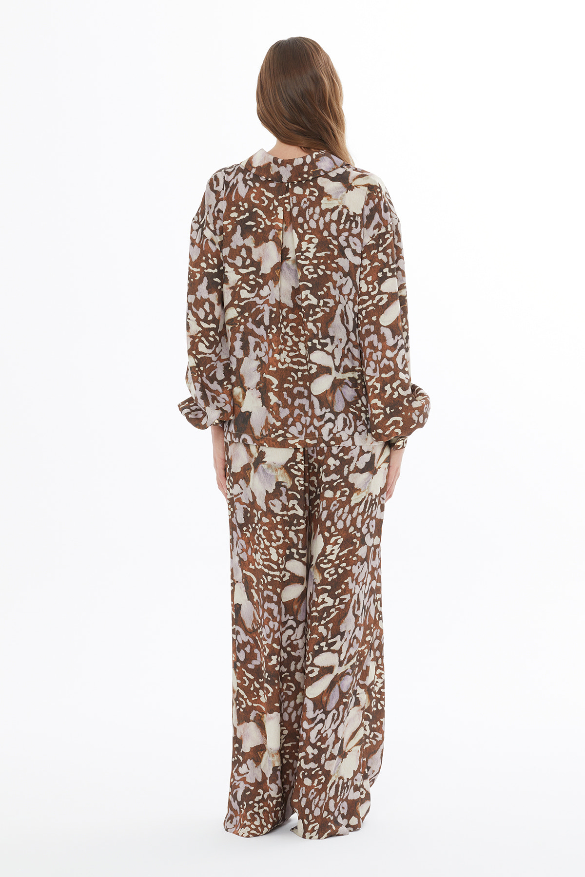 Önden Düğme Kapamalı Astarsız Kadın Gömlek