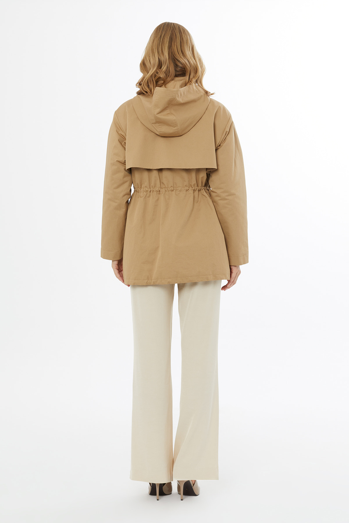 Önden Çıtçıtlı Koldan Büzgülü Stoperli Ceket