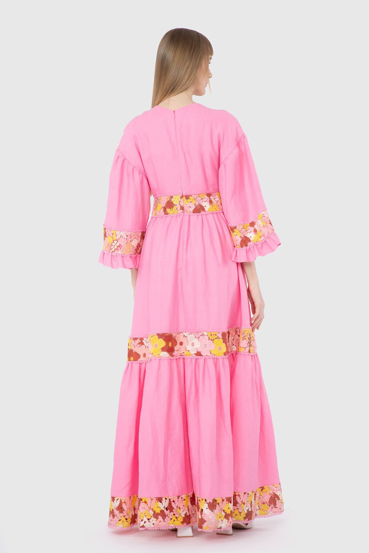 V Yaka Çiçek Desenli Uzun Elbise