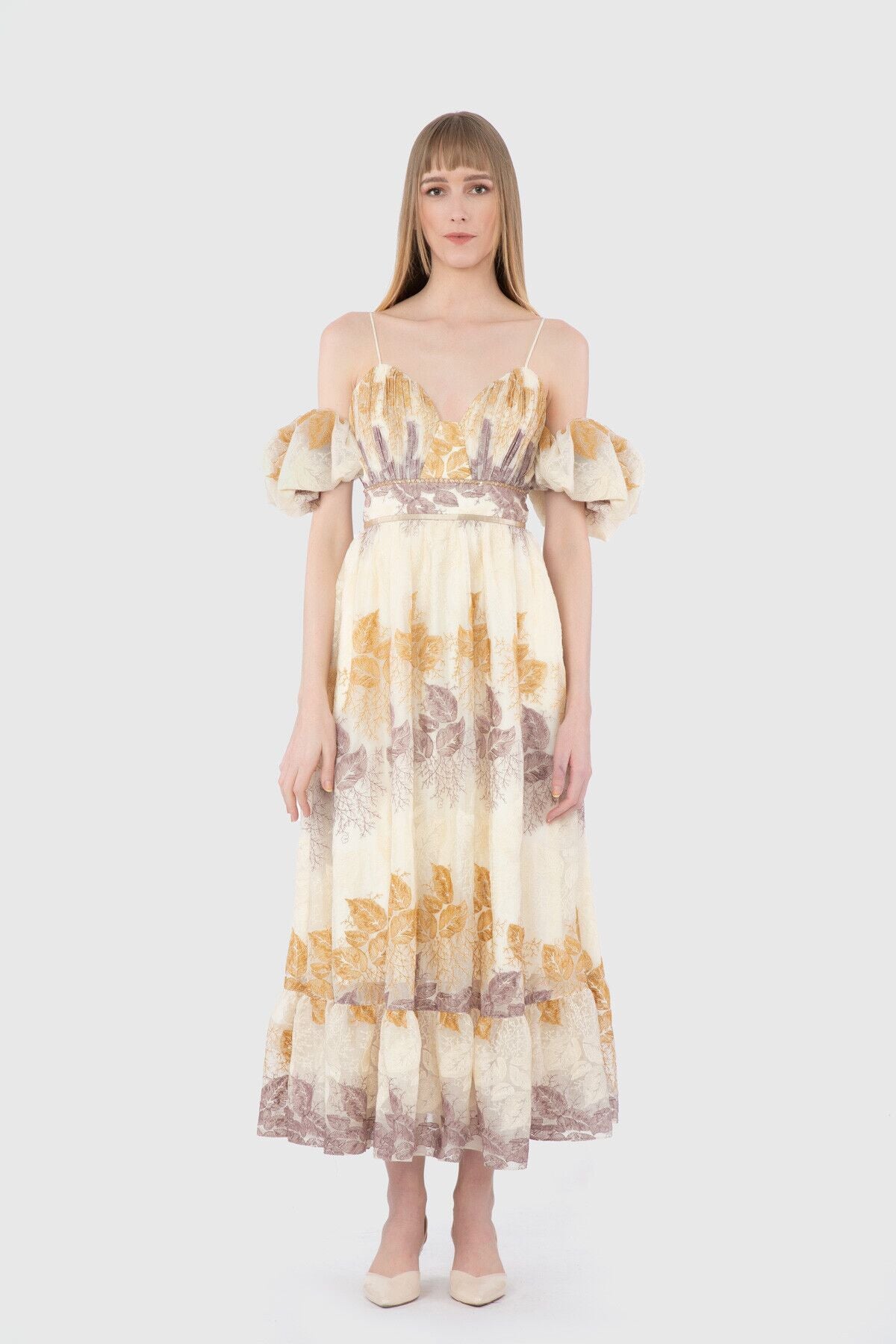 Nakış Detaylı Şifon Elbise