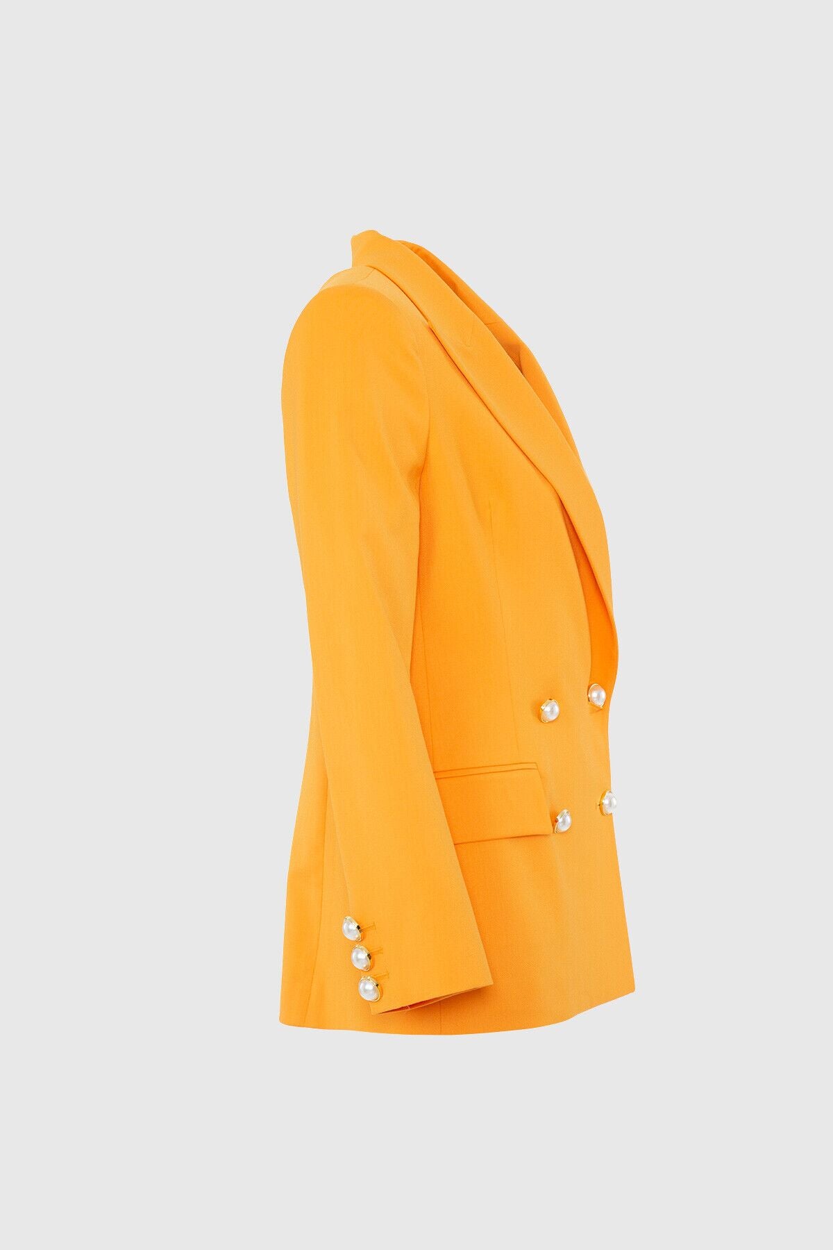 İnci Düğme Detaylı Rahat Kesim Blazer Ceket