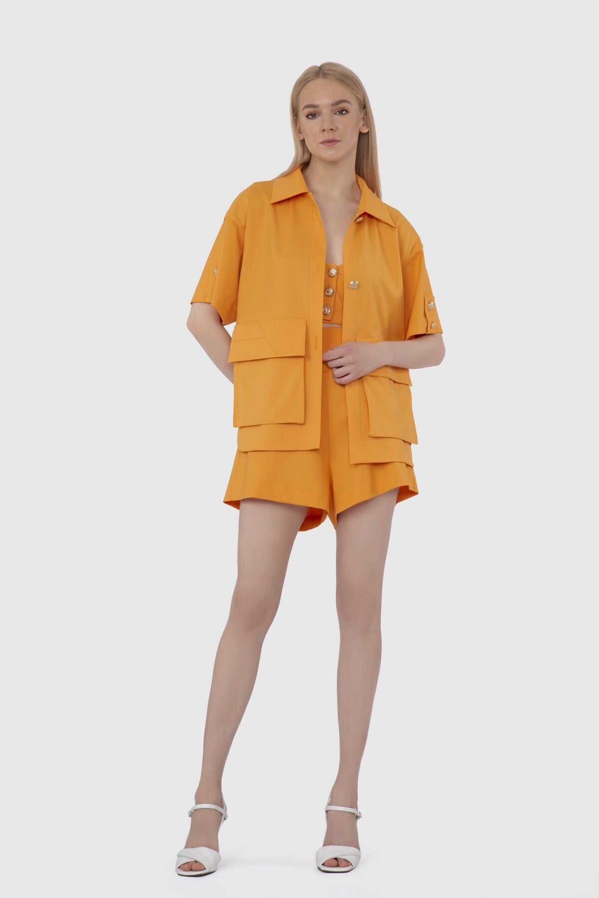 Oversize Metalik Düğmeli Ceket