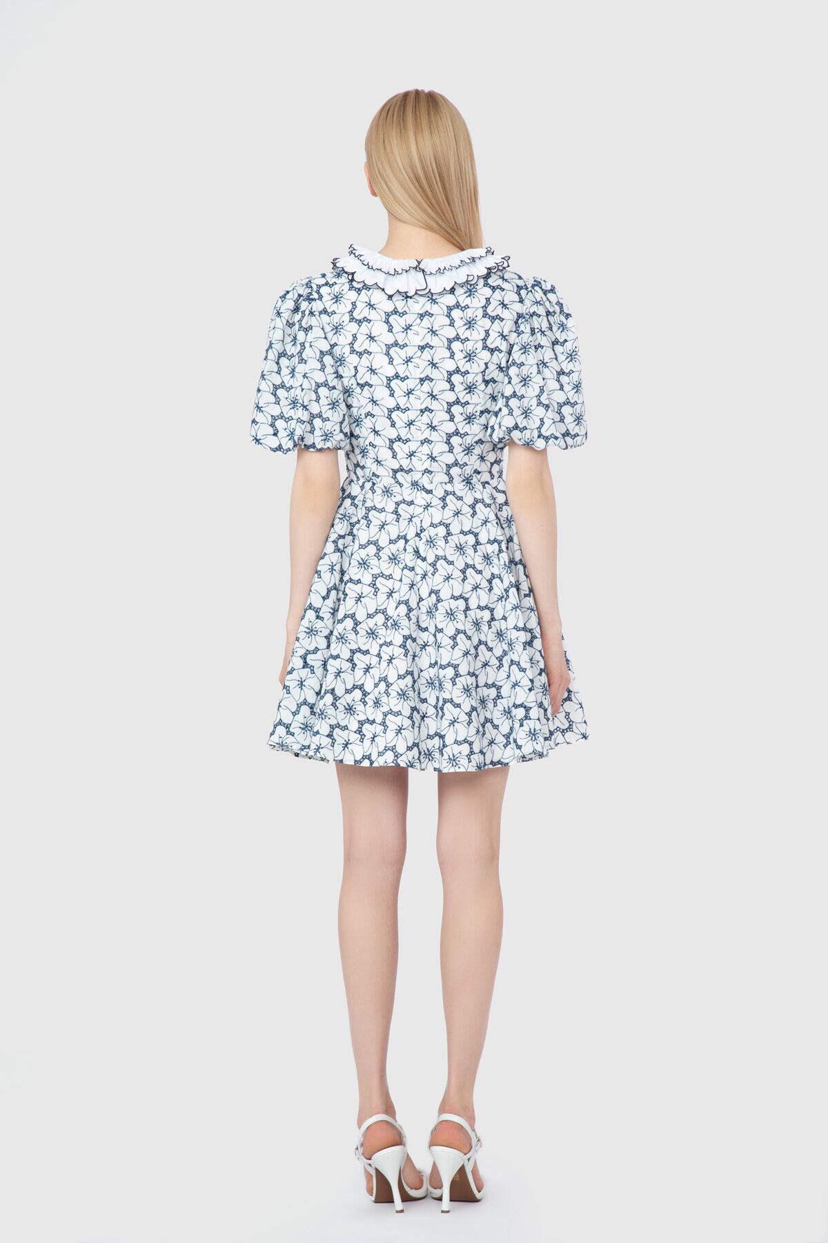 Brode İşleme Detaylı Mini Elbise