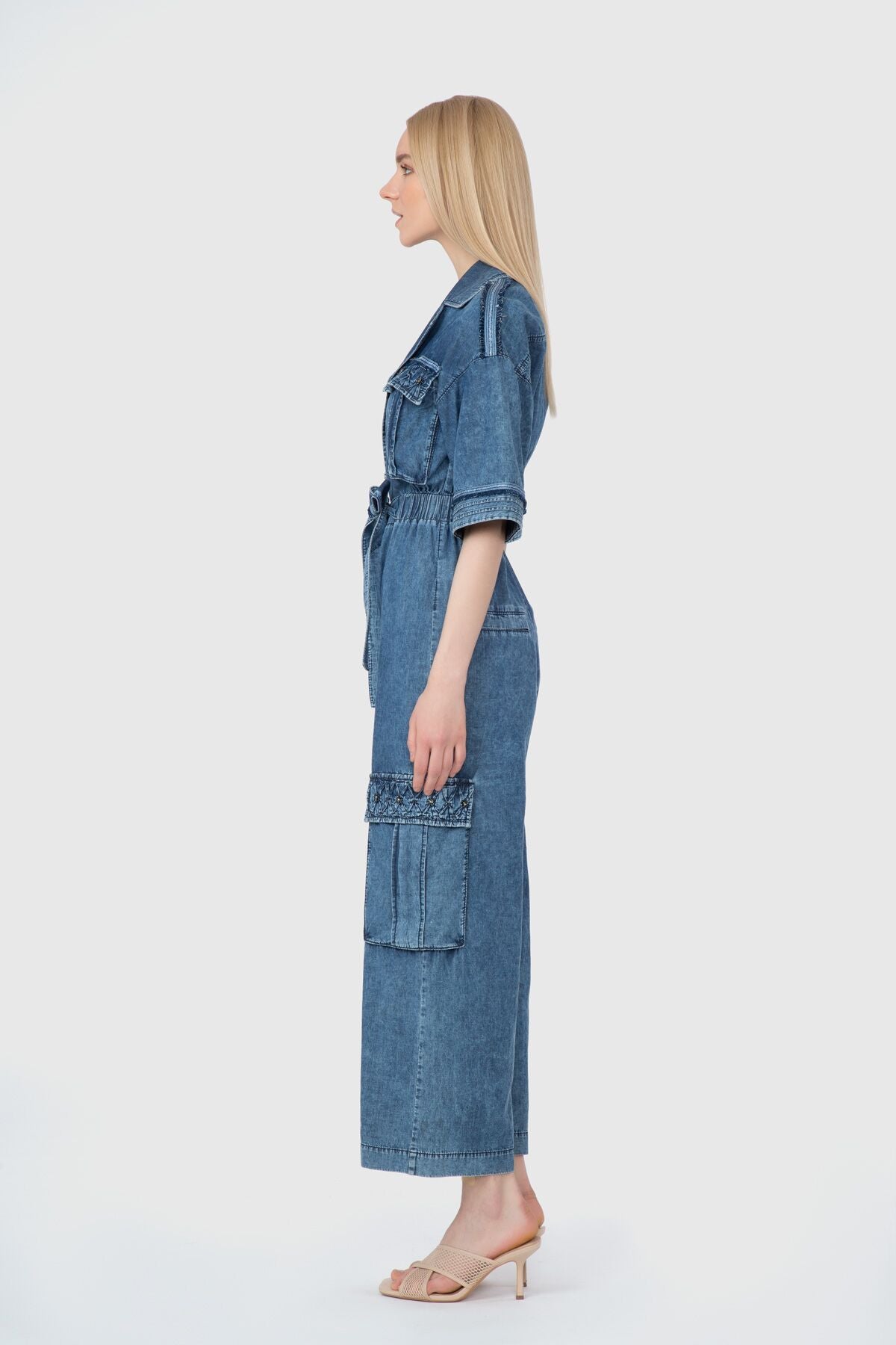 Şerit Ve Dikiş Detaylı Belden Bağlama Geniş Paça Tulum