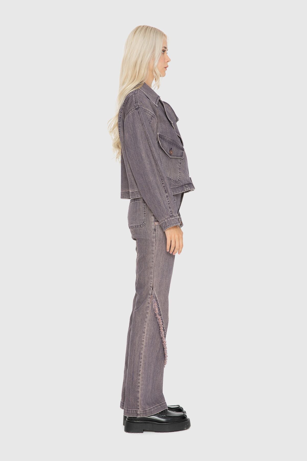 Püskül Ve Kup Detaylı Jean Pantolon