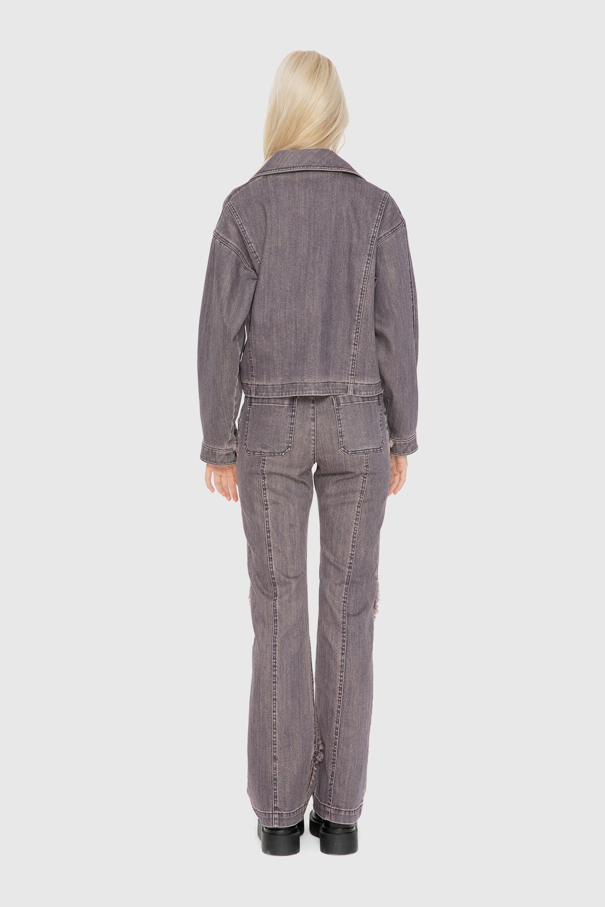 Püskül Ve Kup Detaylı Jean Pantolon