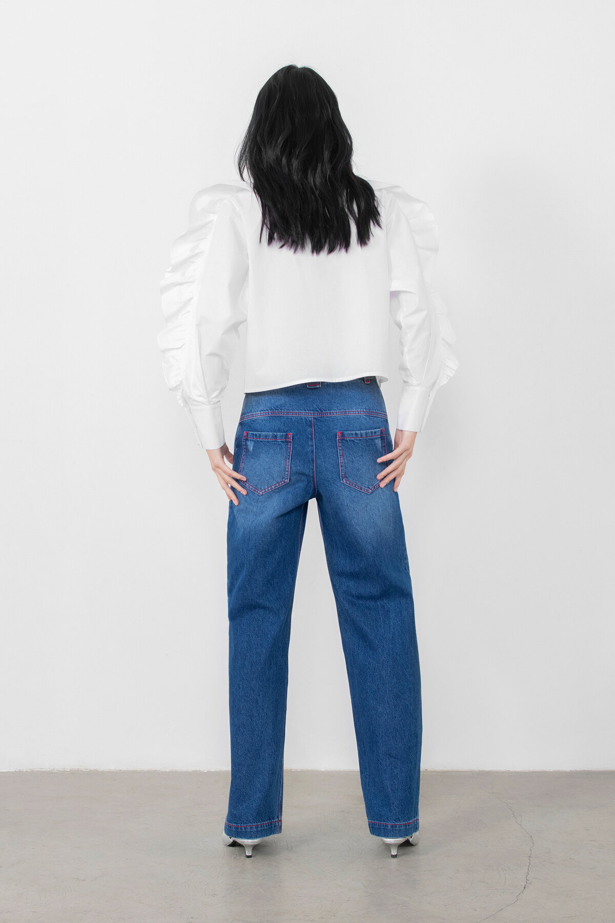 Dikiş Detaylı Düğmeli Jean Pantolon