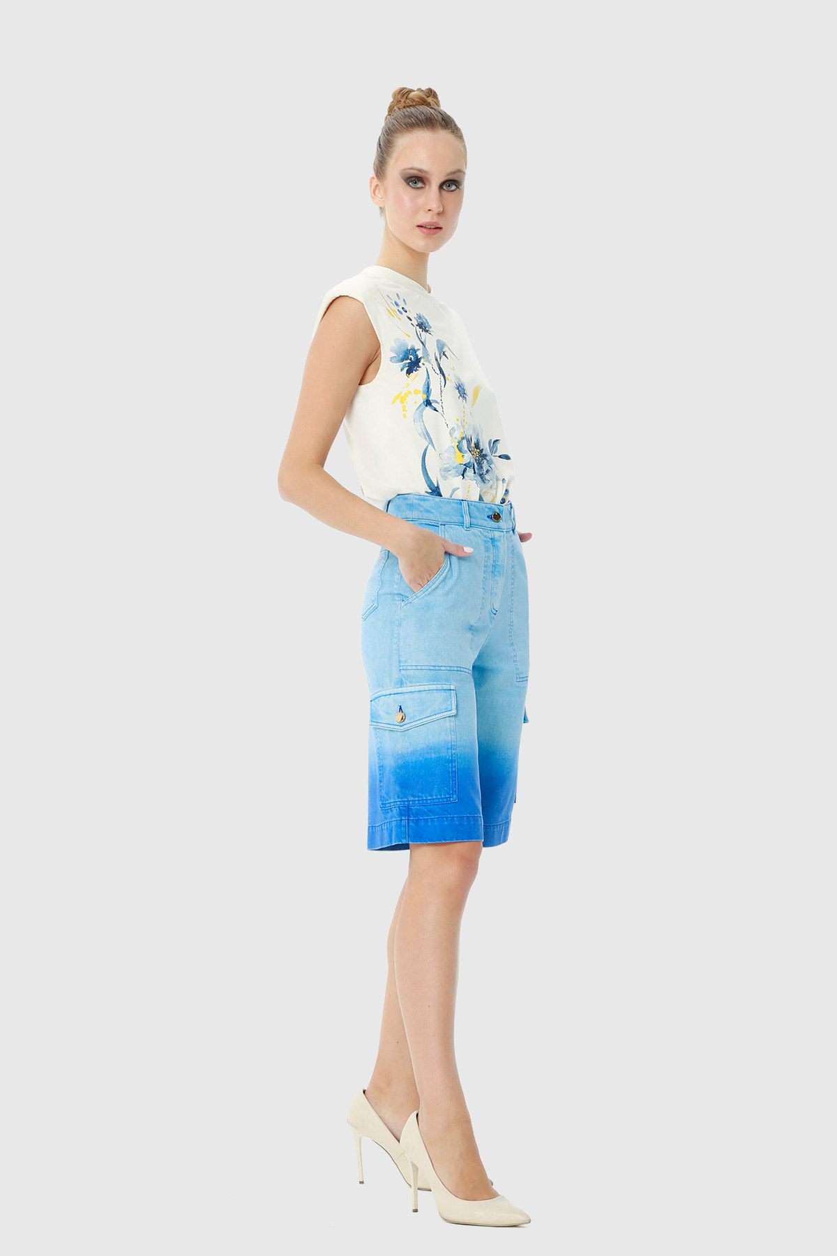 Batik Yıkamalı Cep Detaylı Kot Kargo Şort