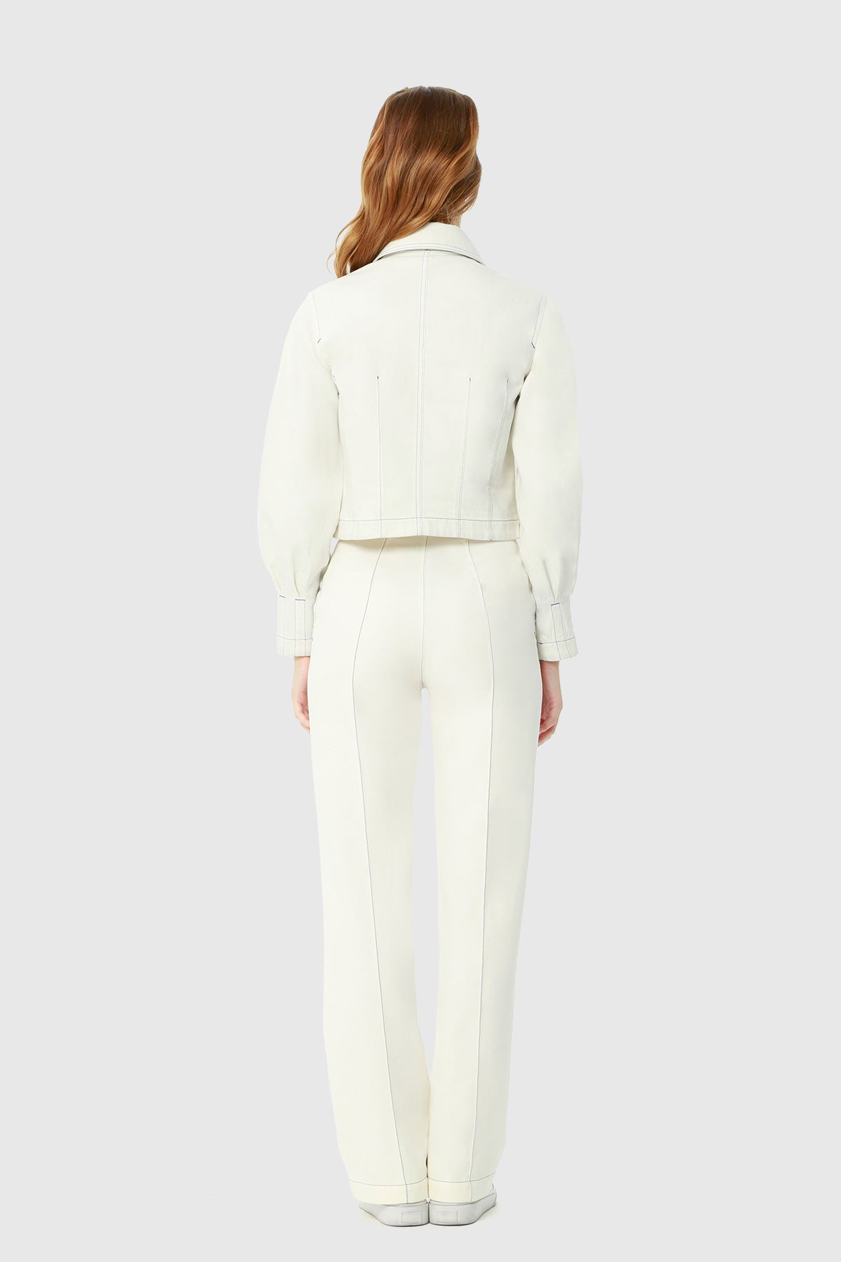 Kontrast Dikiş Detaylı Düğmeli Rahat Kesim Kısa Kot Ceket