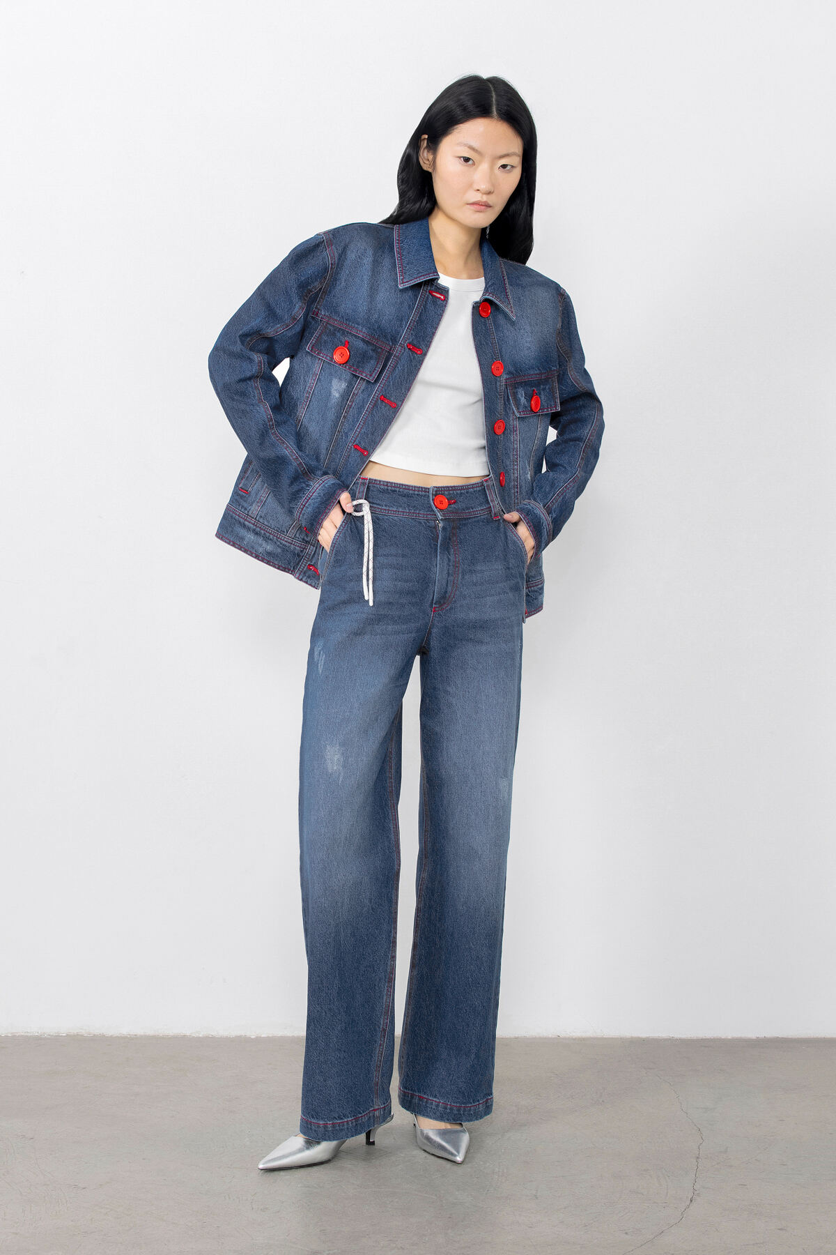 Arkası Transparan Organze Detaylı Jean Ceket