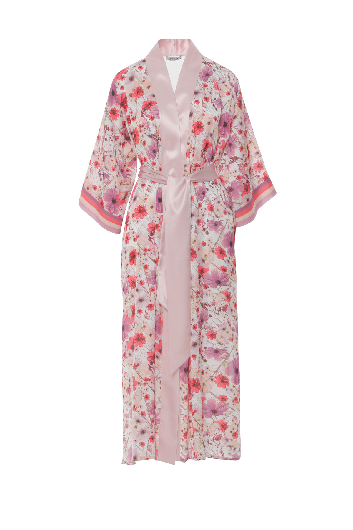 Arka Beden Desen Detaylı Yanları Yırtmaçlı Tasarım Desenli Kimono