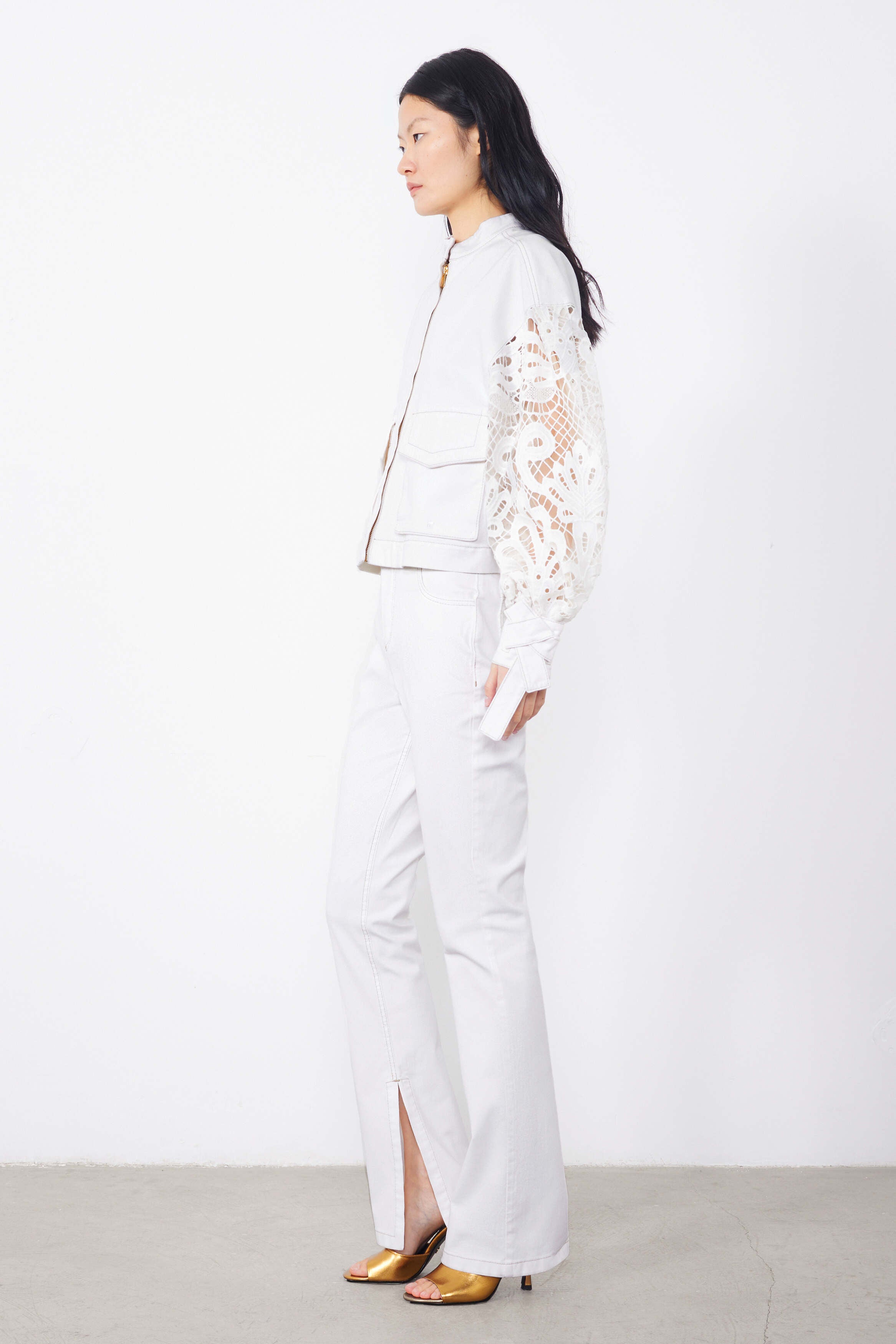 Manşet Bağlama Detaylı Jean Ceket