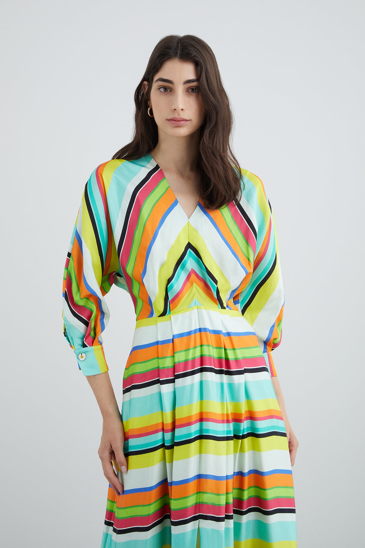 V Yaka Çizgili Midi Elbise