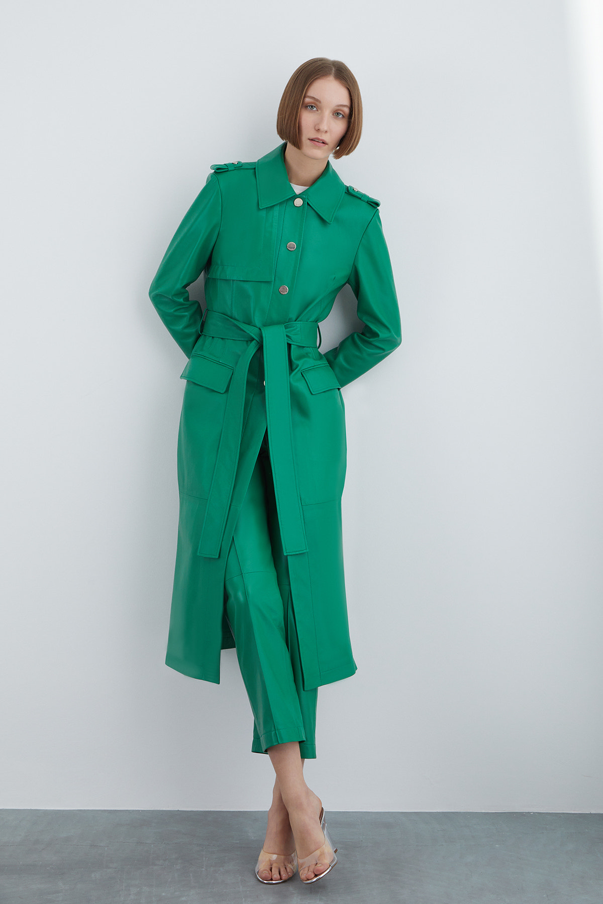 Çıtçıt Detaylı Seyyar Kuşaklı Deri Trenchcoat