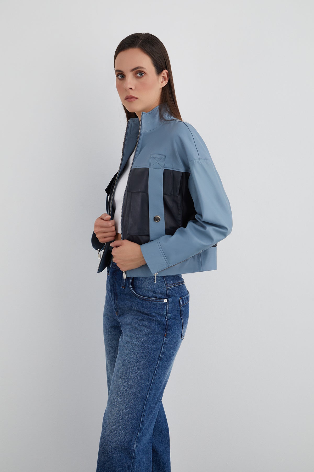 Dik Yaka Kutu Form Deri Ceket