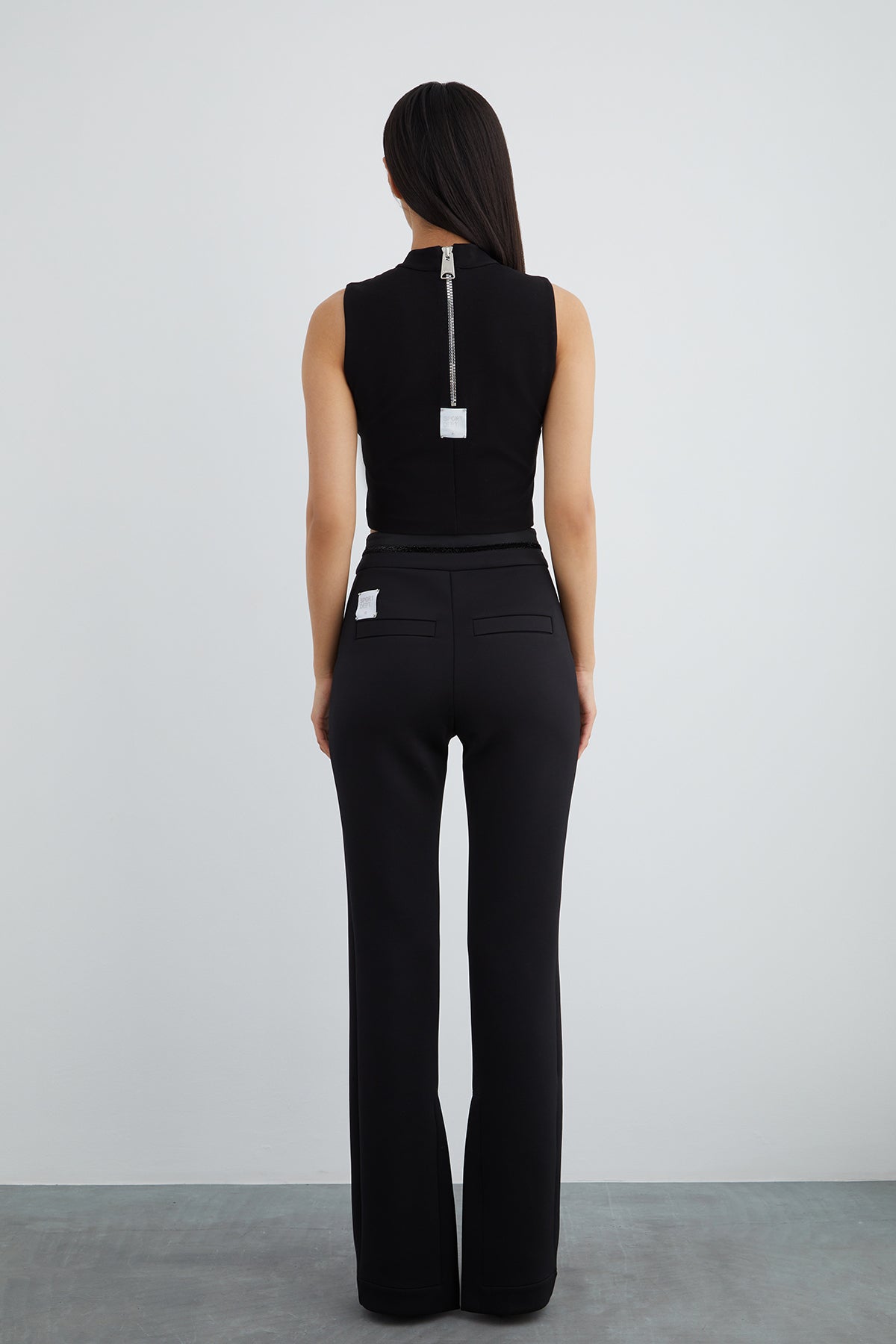 Sim Şerit Detay İç Paça Yırtmaçlı Flare Eşofman