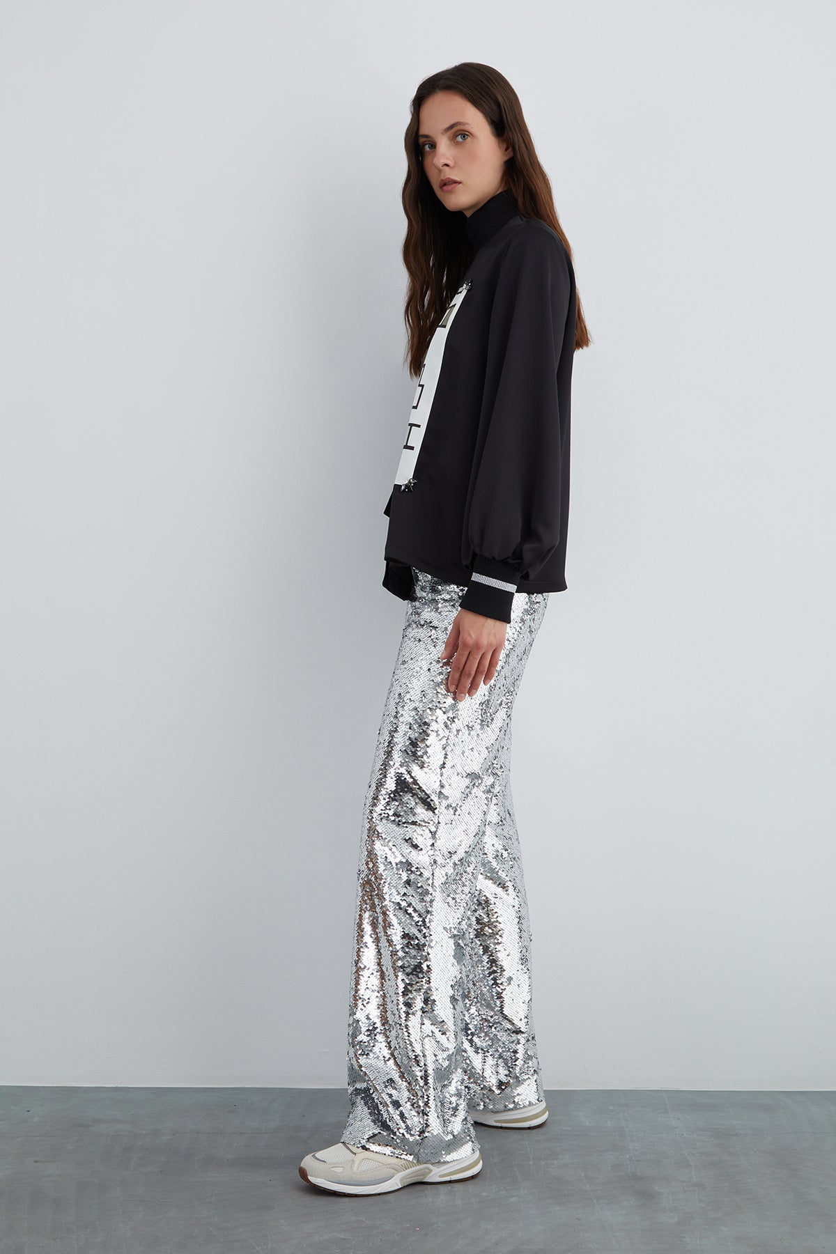 Ön Özel Desen Triko Bantlı Dik Yaka Bluz