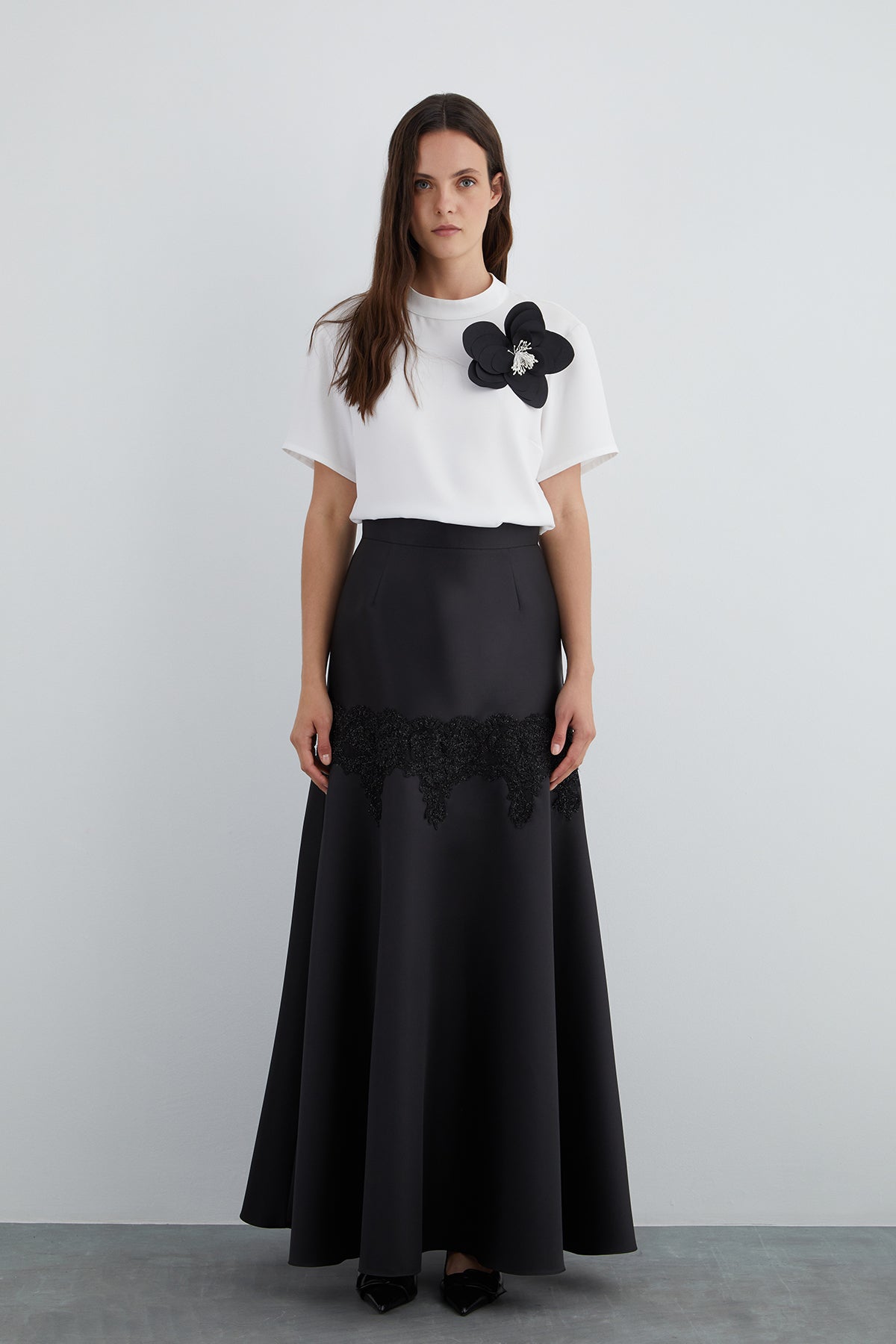 Dantel Detaylı Maxi Boy Etek